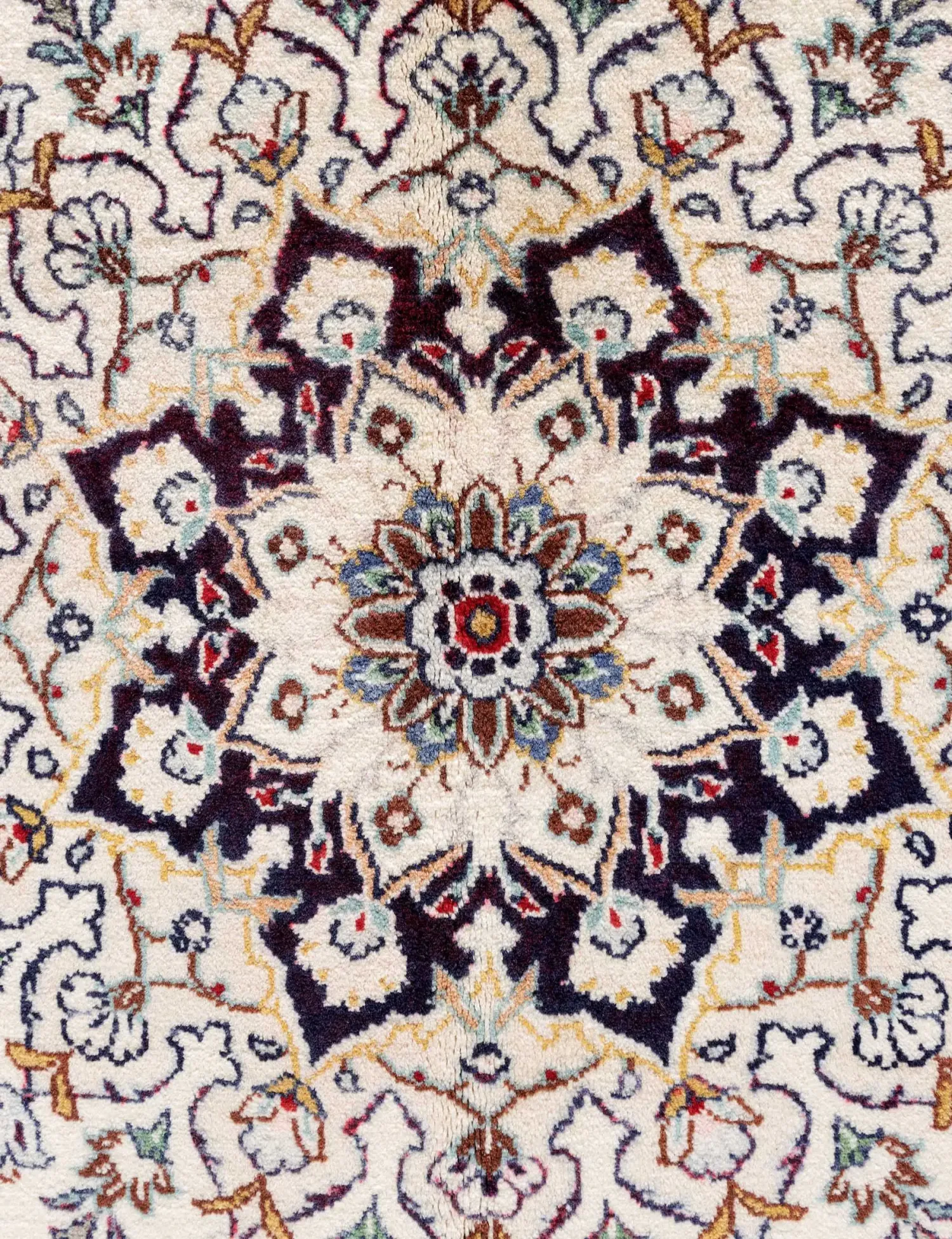 Persian Rug  <br/>306 x 199 cm