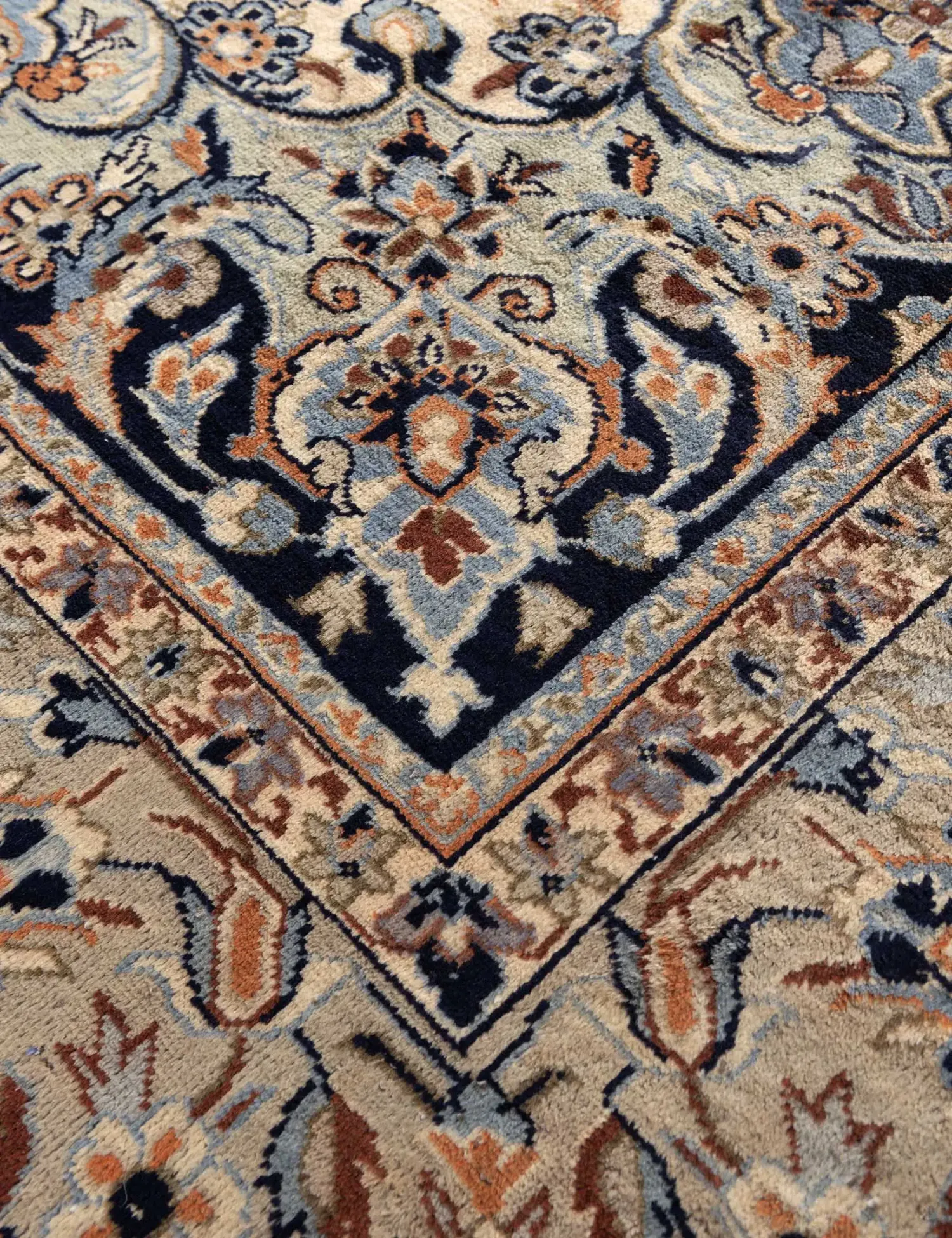 Kashan  <br/>372 x 276 cm