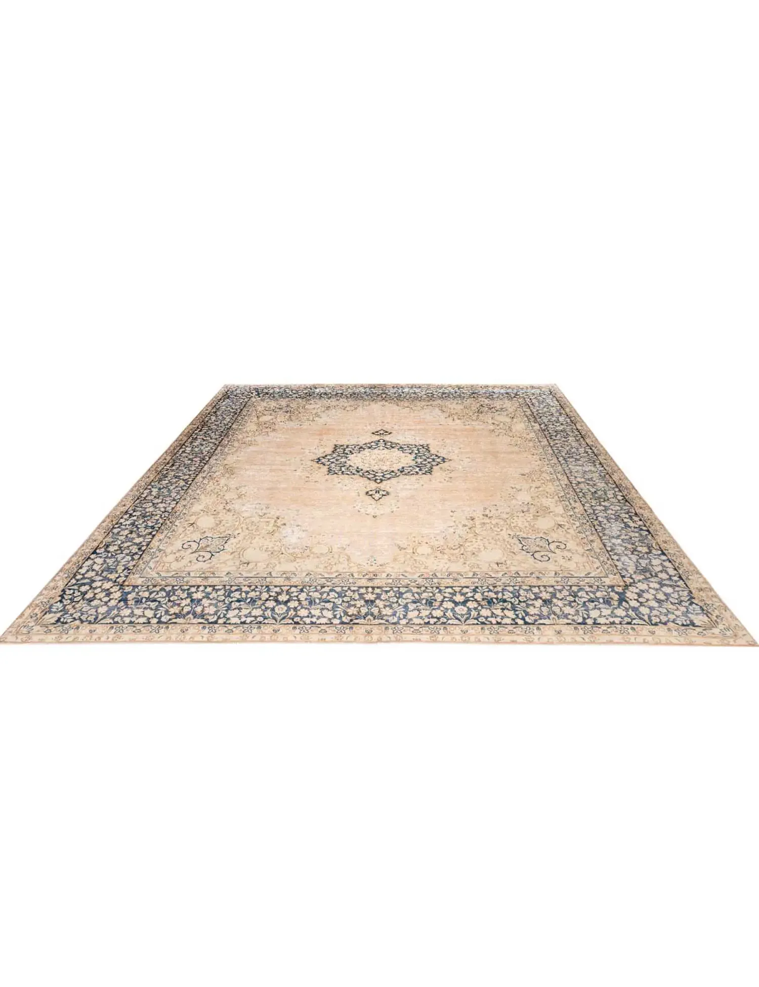 Persian Vintage    <br/>390 x 295 cm