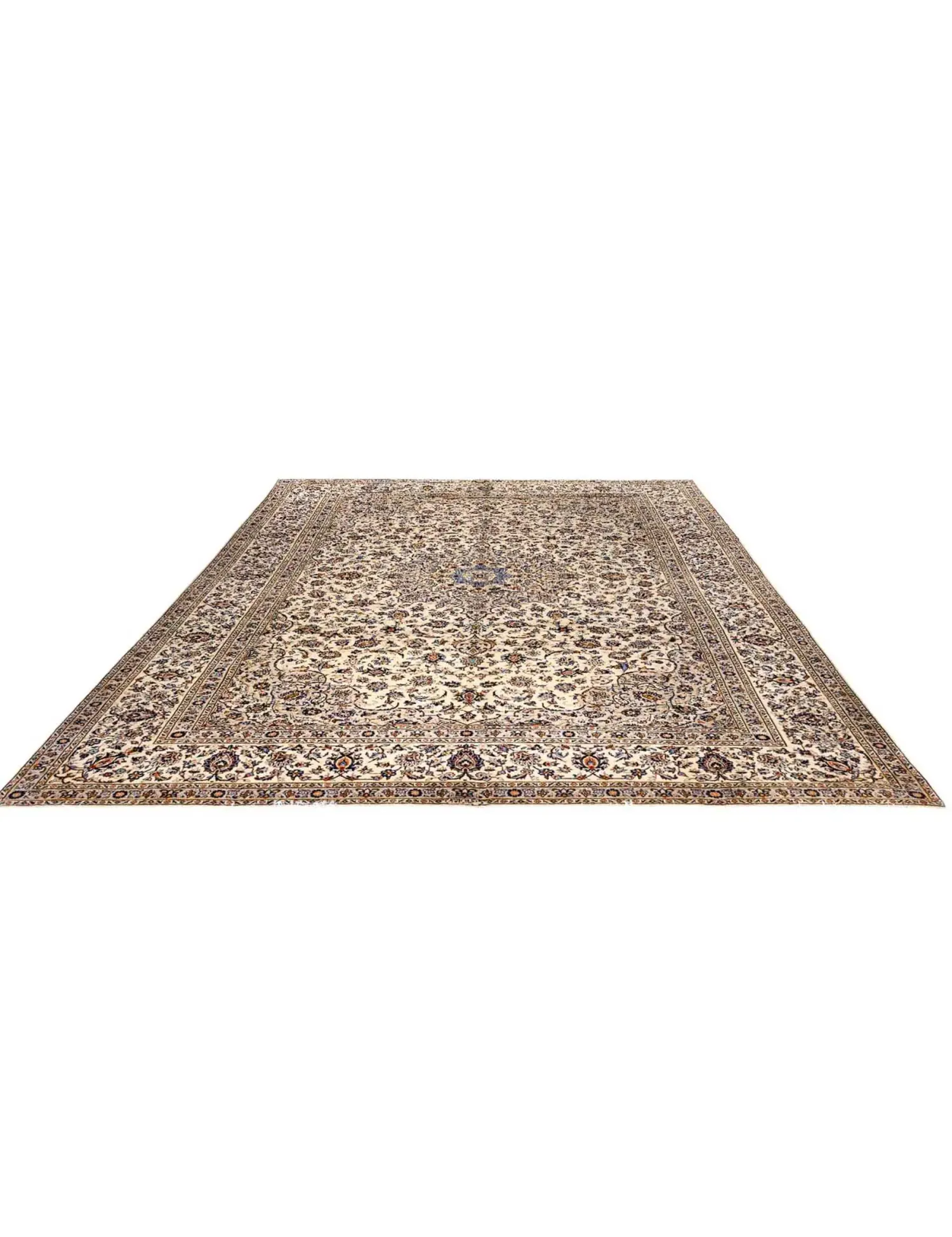 Kashan  <br/>405 x 293 cm