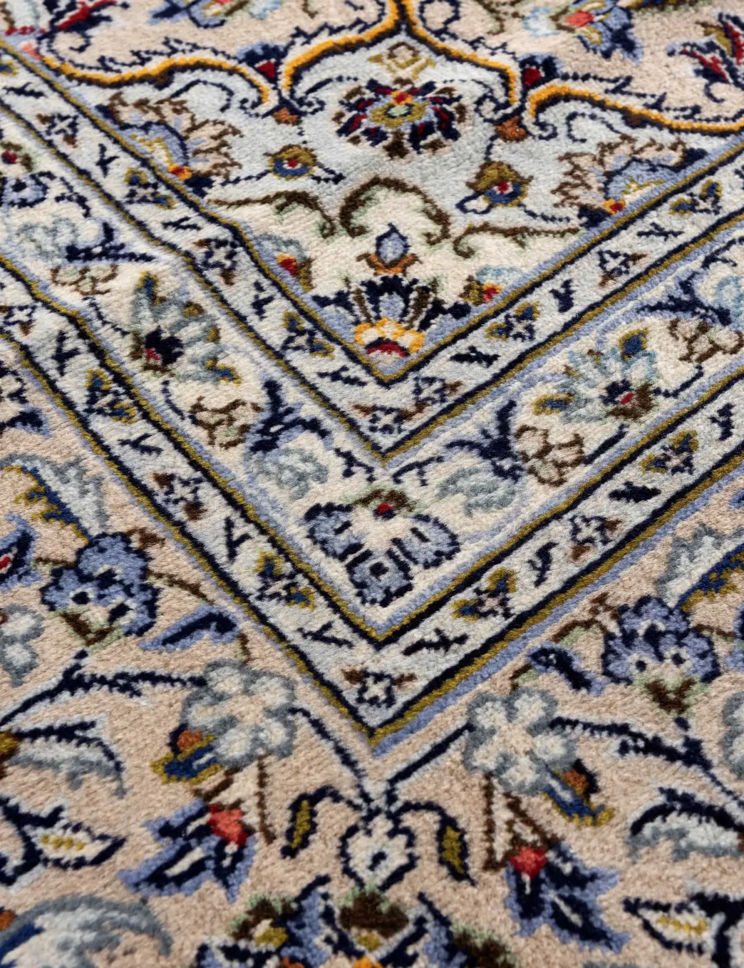 Kashan  <br/>344 x 240 cm