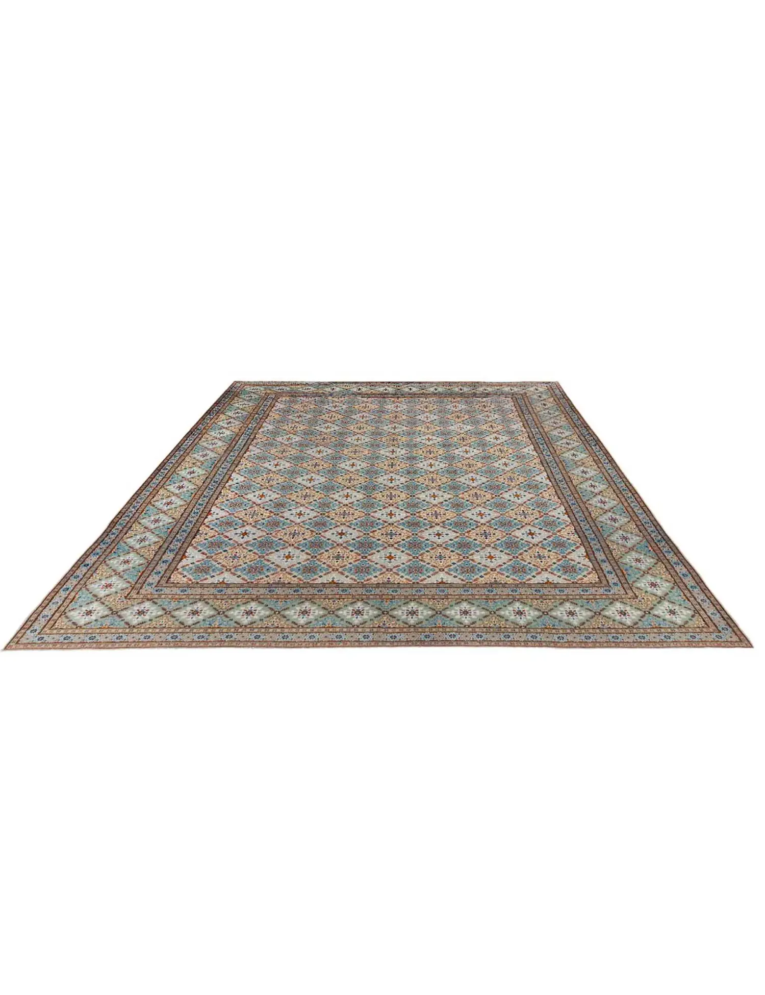 Tabriz Patina  <br/>385 x 278 cm