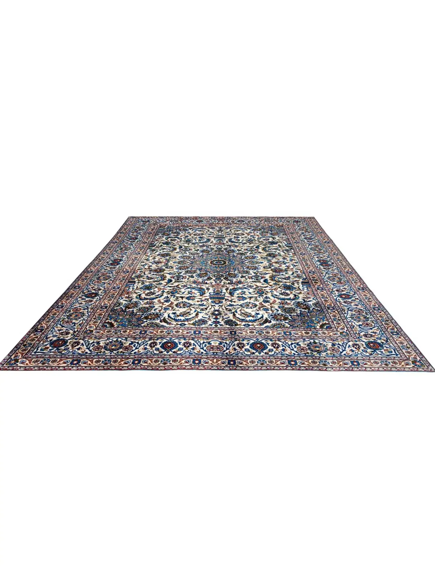 Kashan  <br/>341 x 243 cm