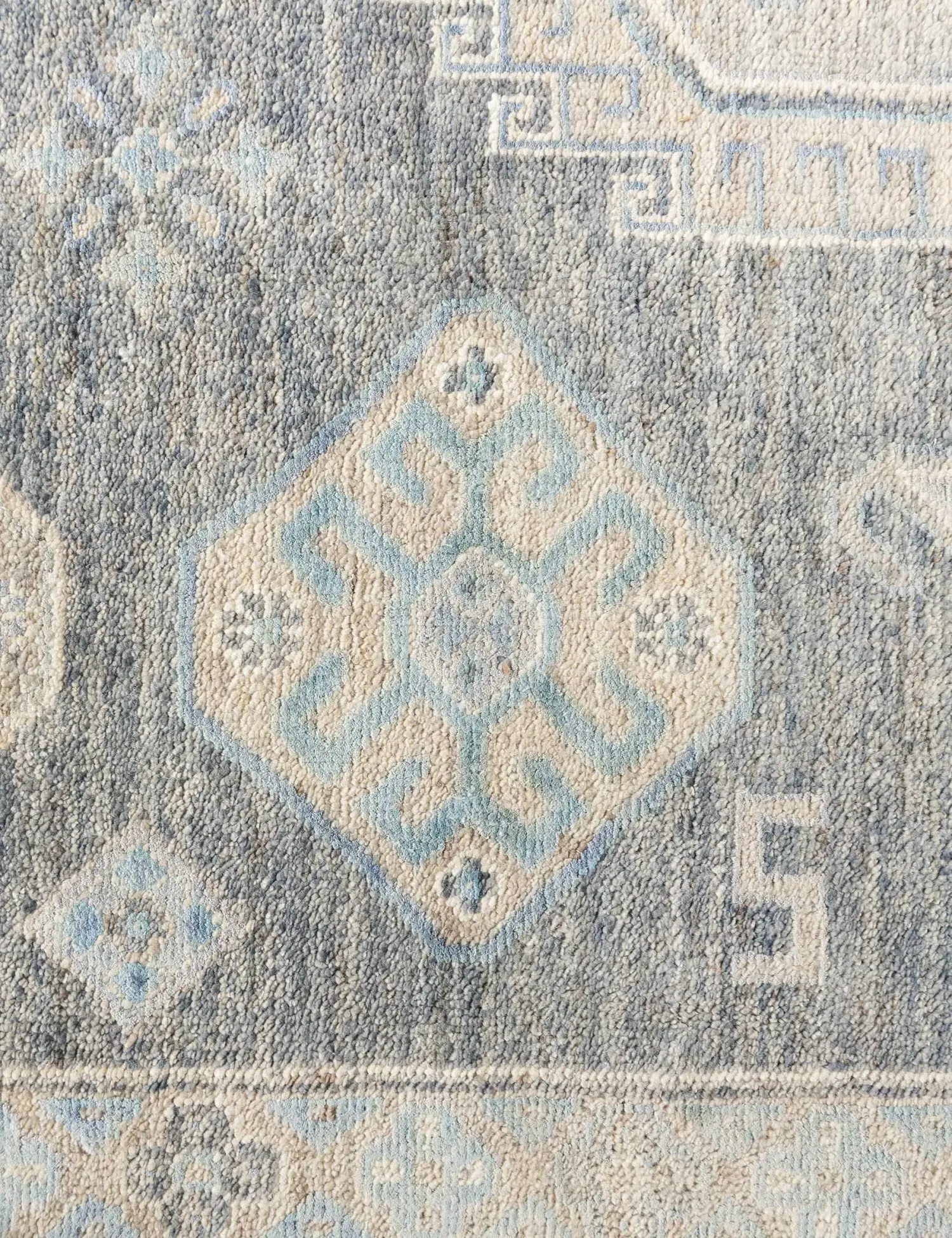 Oushak    <br/>308 x 244 cm
