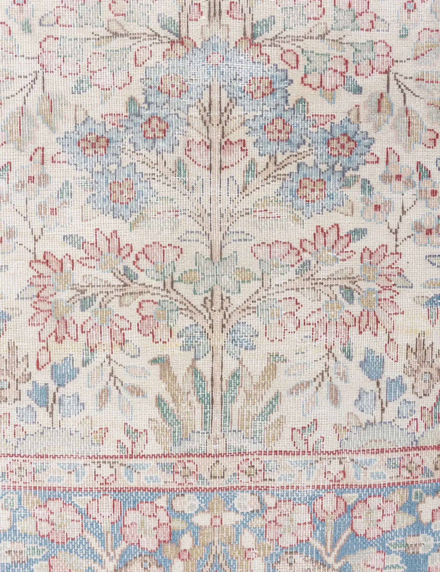 Persian Vintage    <br/>262 x 176 cm