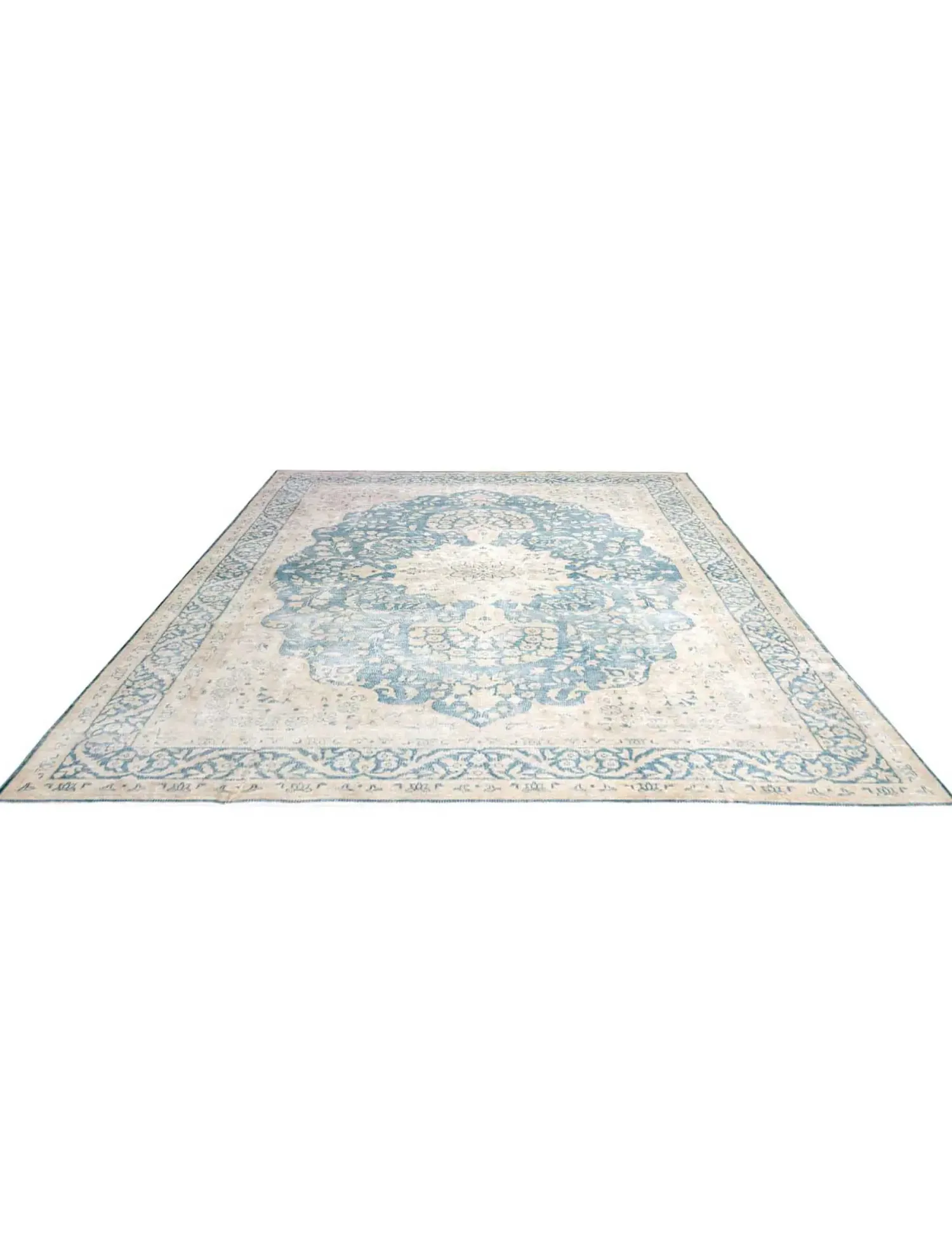 Persian Vintage    <br/>308 x 207 cm