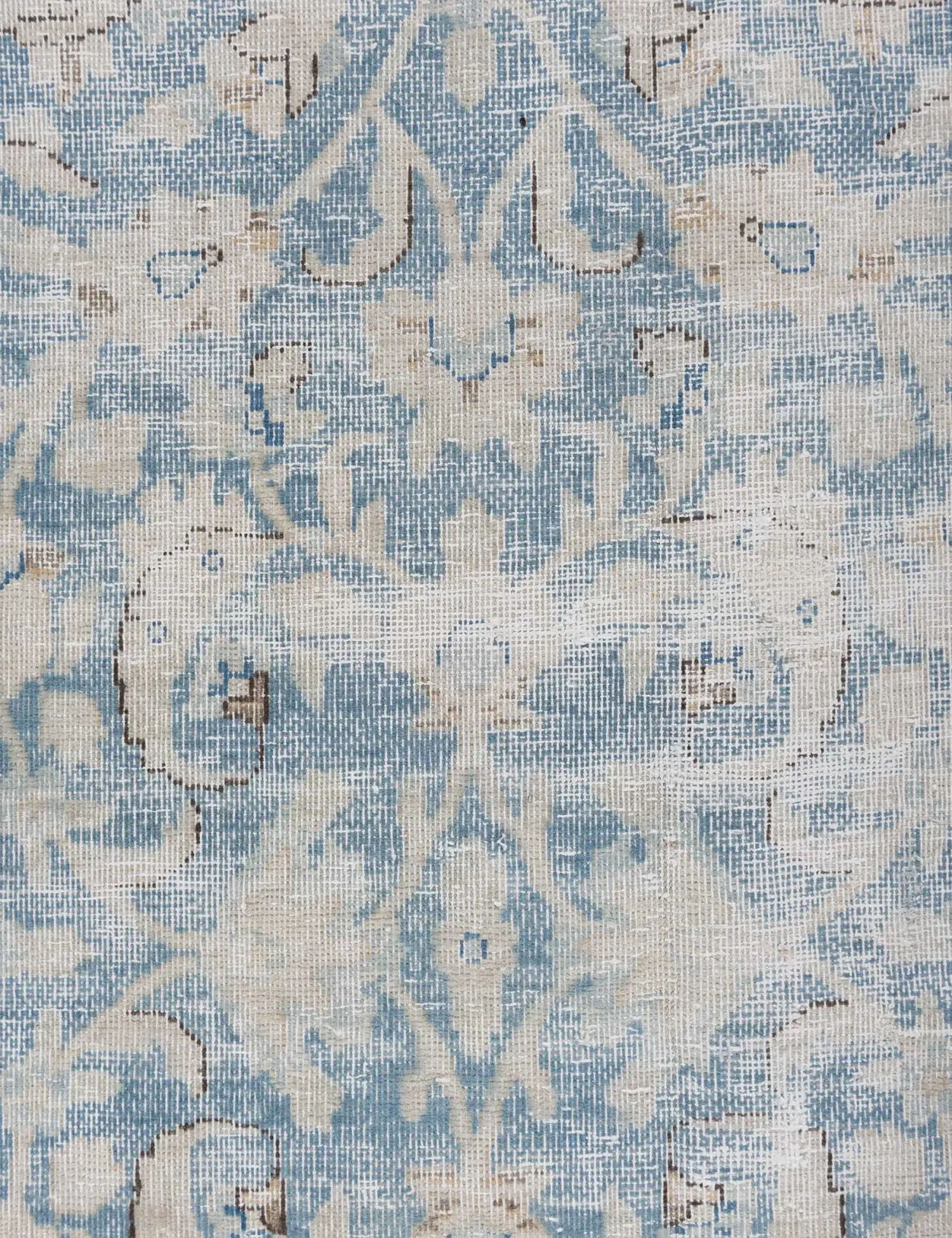 Persian Vintage    <br/>274 x 174 cm