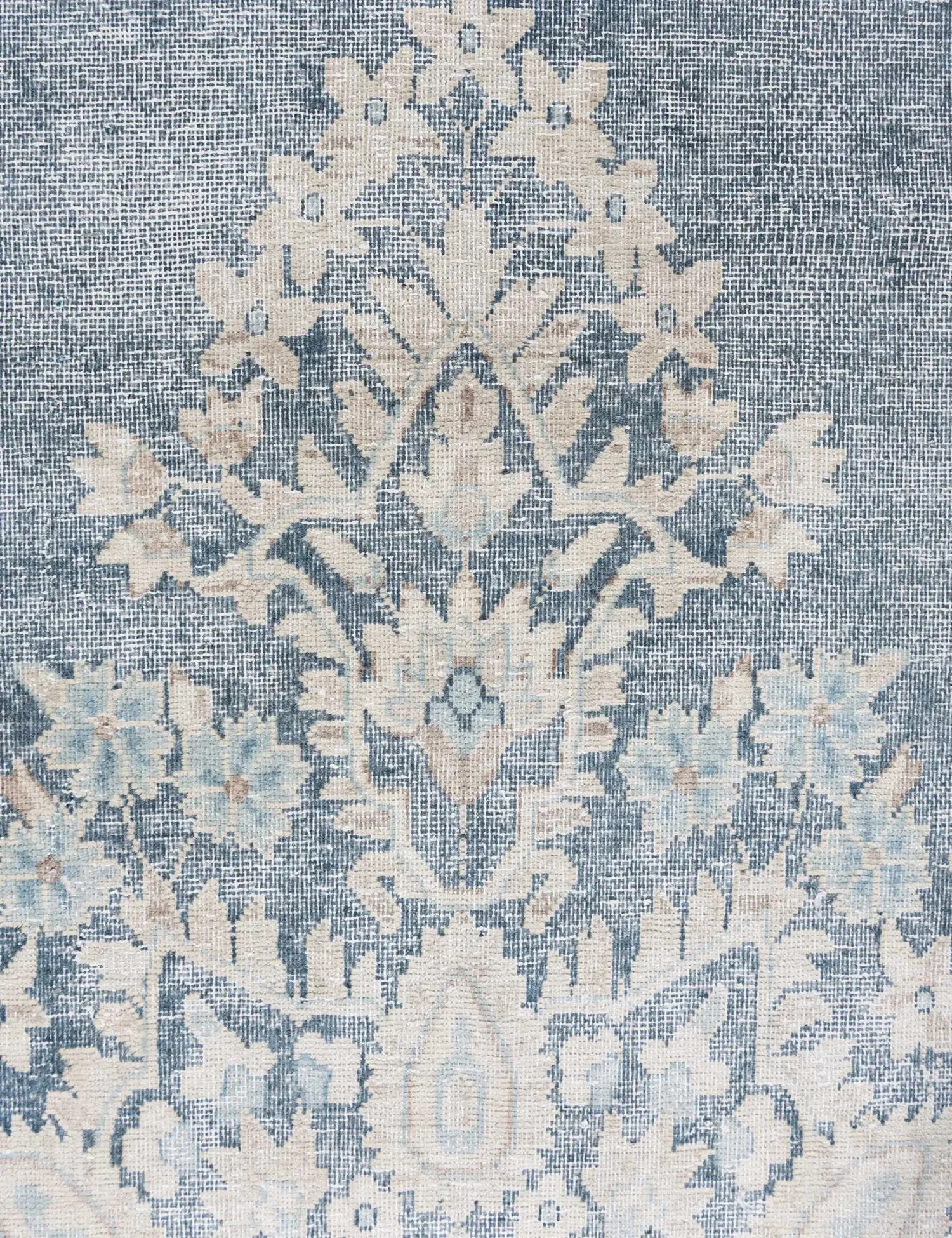 Persian Vintage    <br/>387 x 297 cm
