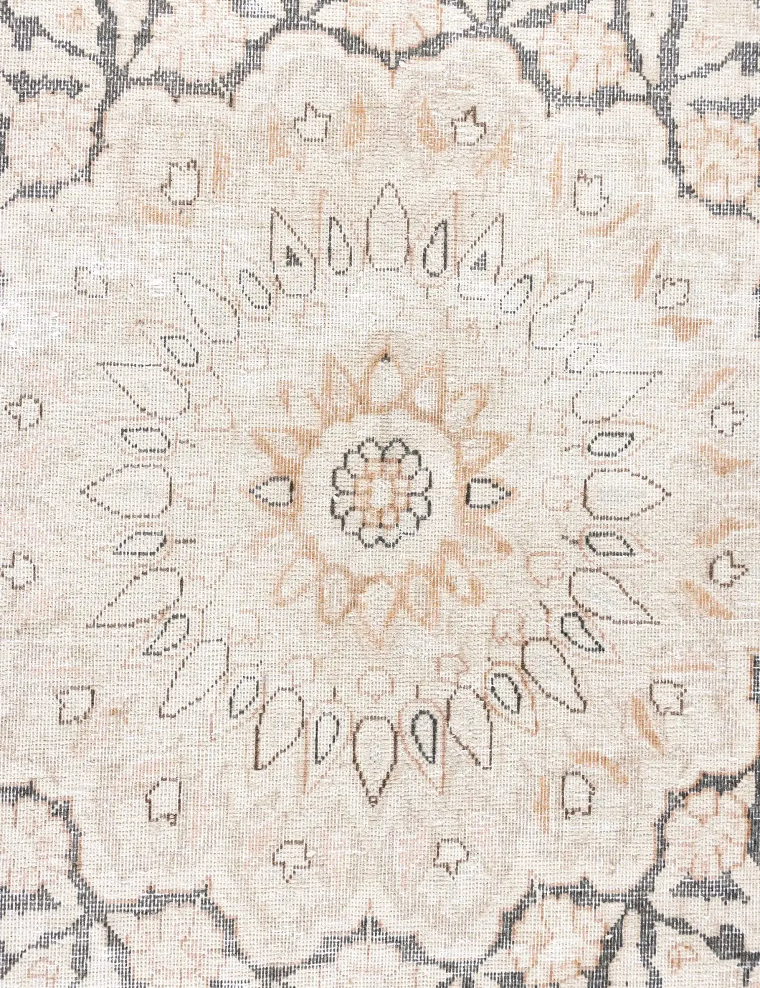 Persian Vintage    <br/>390 x 303 cm
