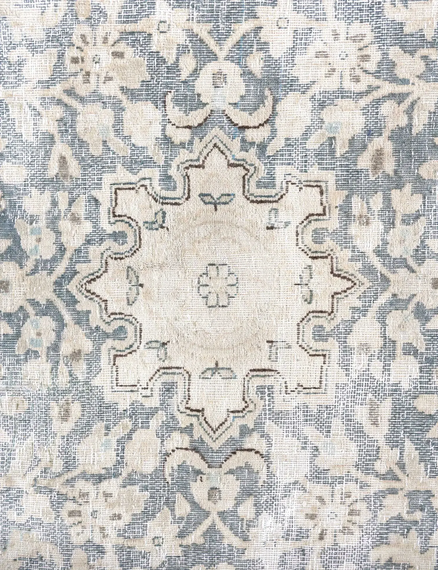 Persian Vintage    <br/>292 x 206 cm