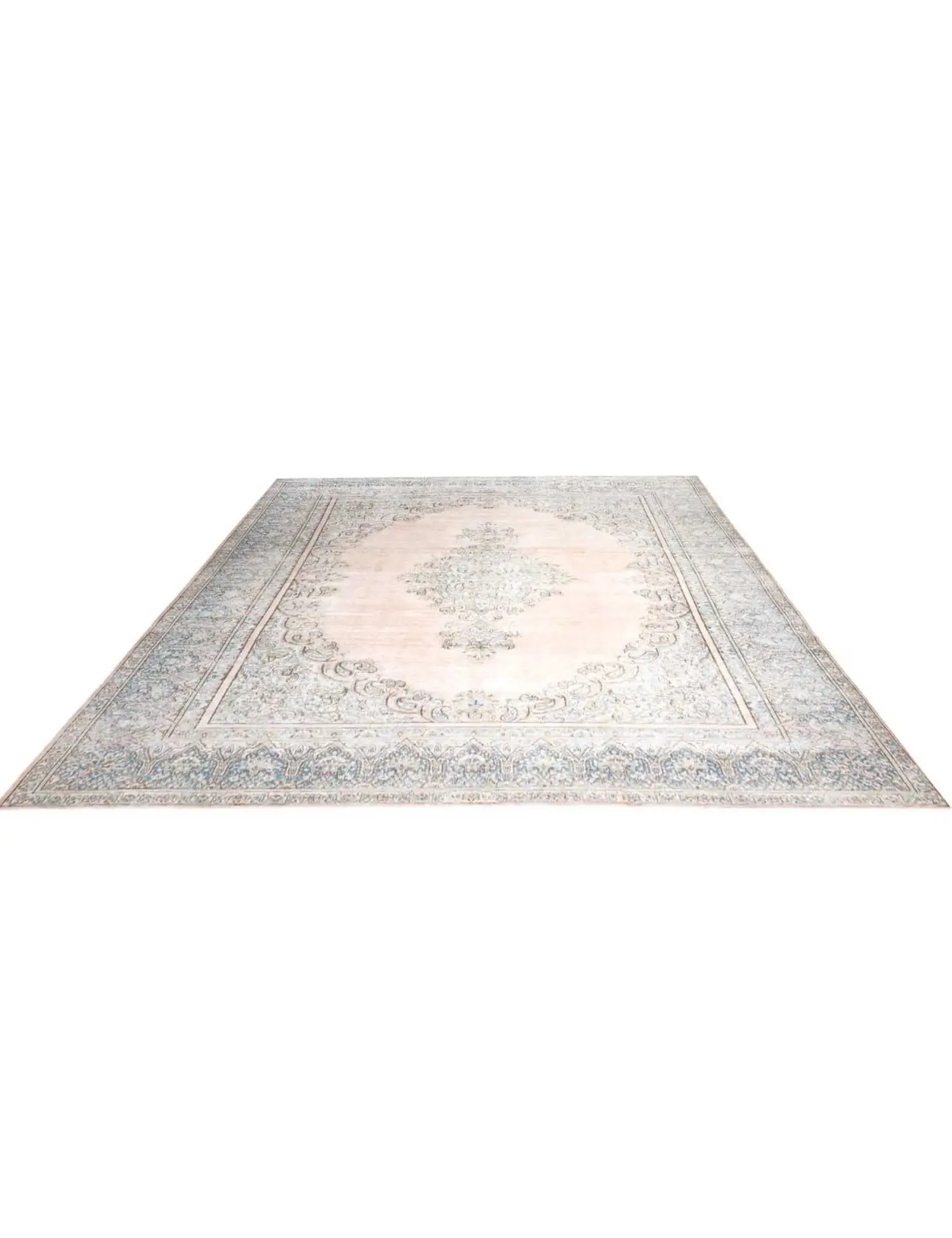 Persian Vintage    <br/>375 x 275 cm