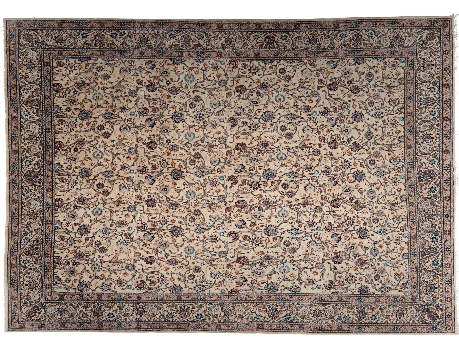 Moud  <br/>380 x 287 cm