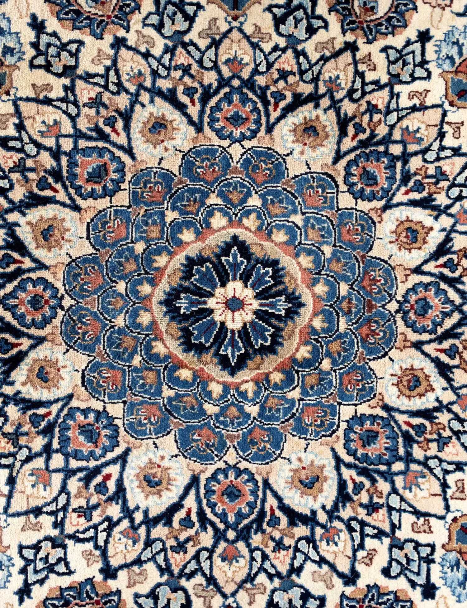 Kashmar  <br/>383 x 290 cm