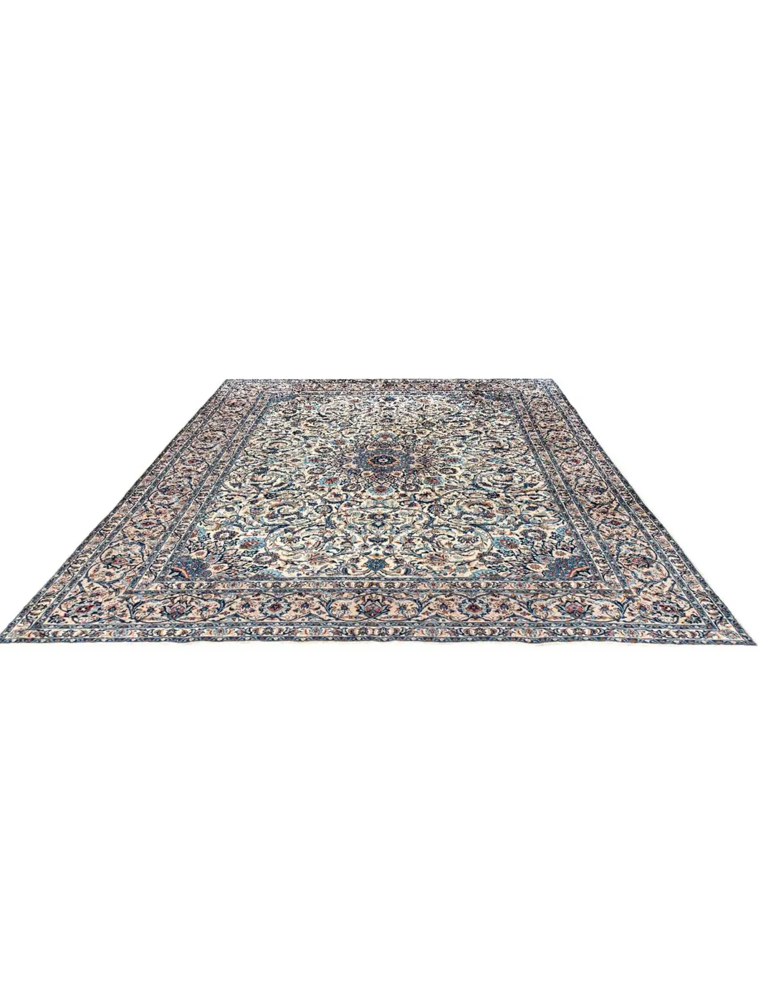 Kashmar  <br/>383 x 290 cm