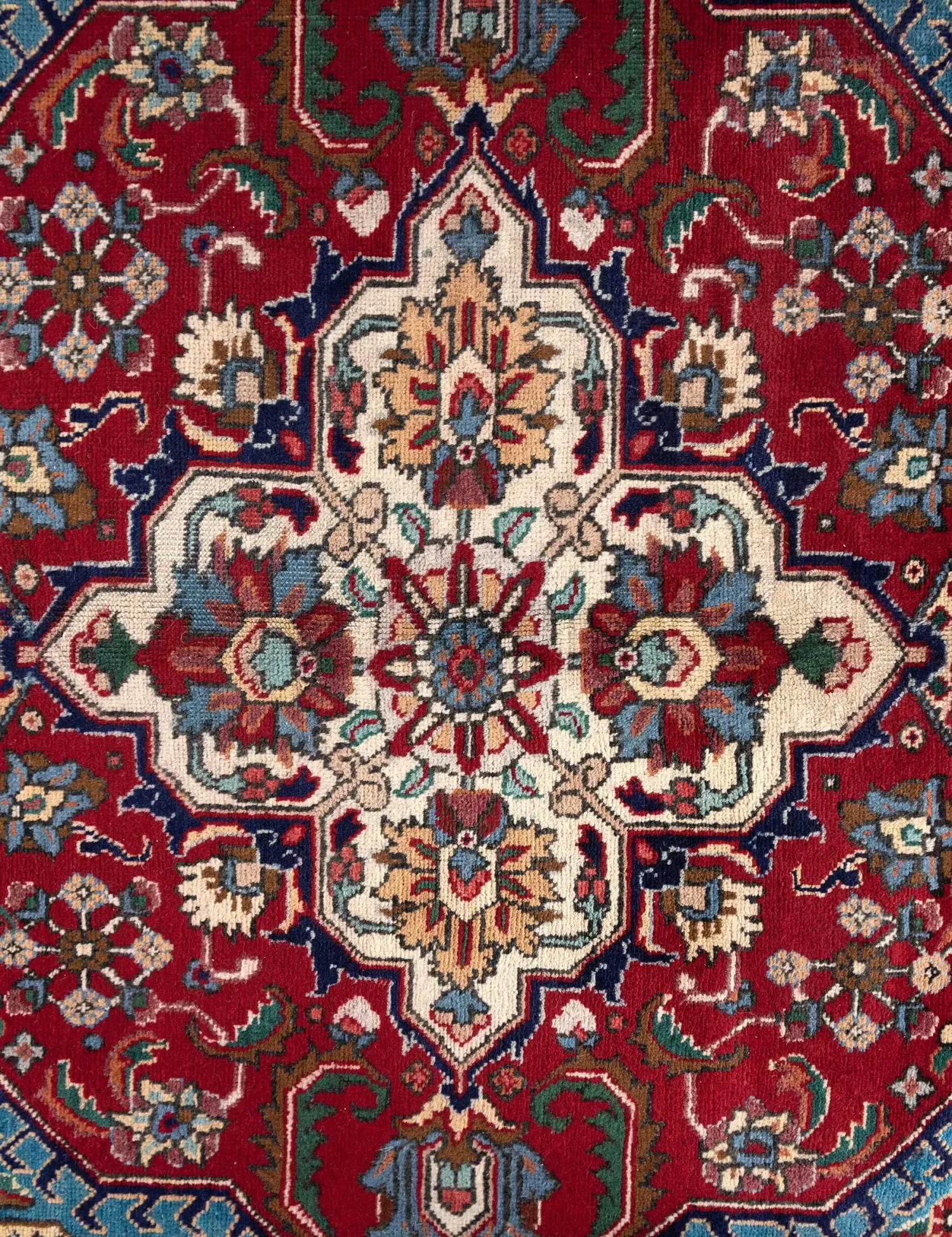 Tabriz Patina  <br/>390 x 309 cm