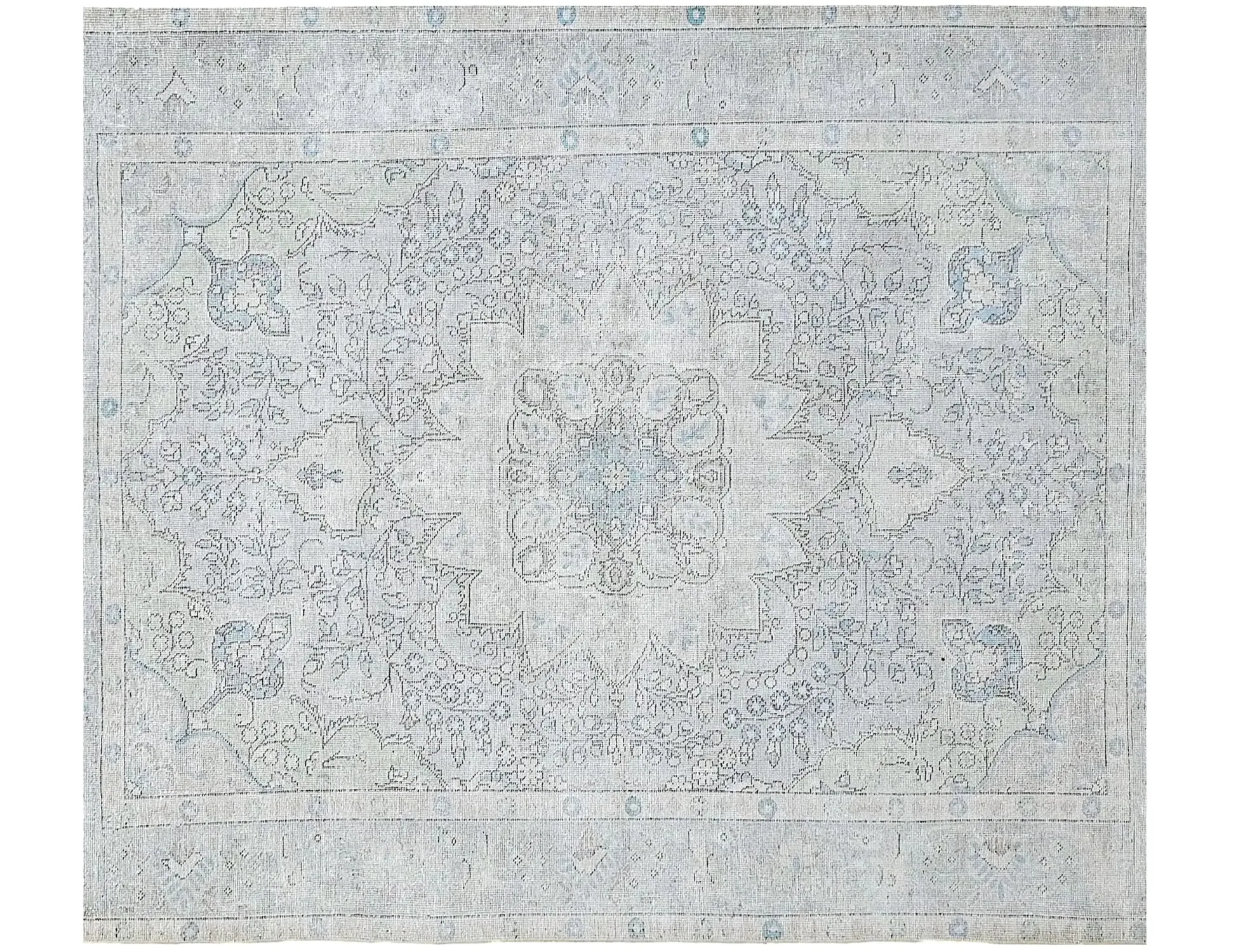 Persian Vintage    <br/>250 x 196 cm