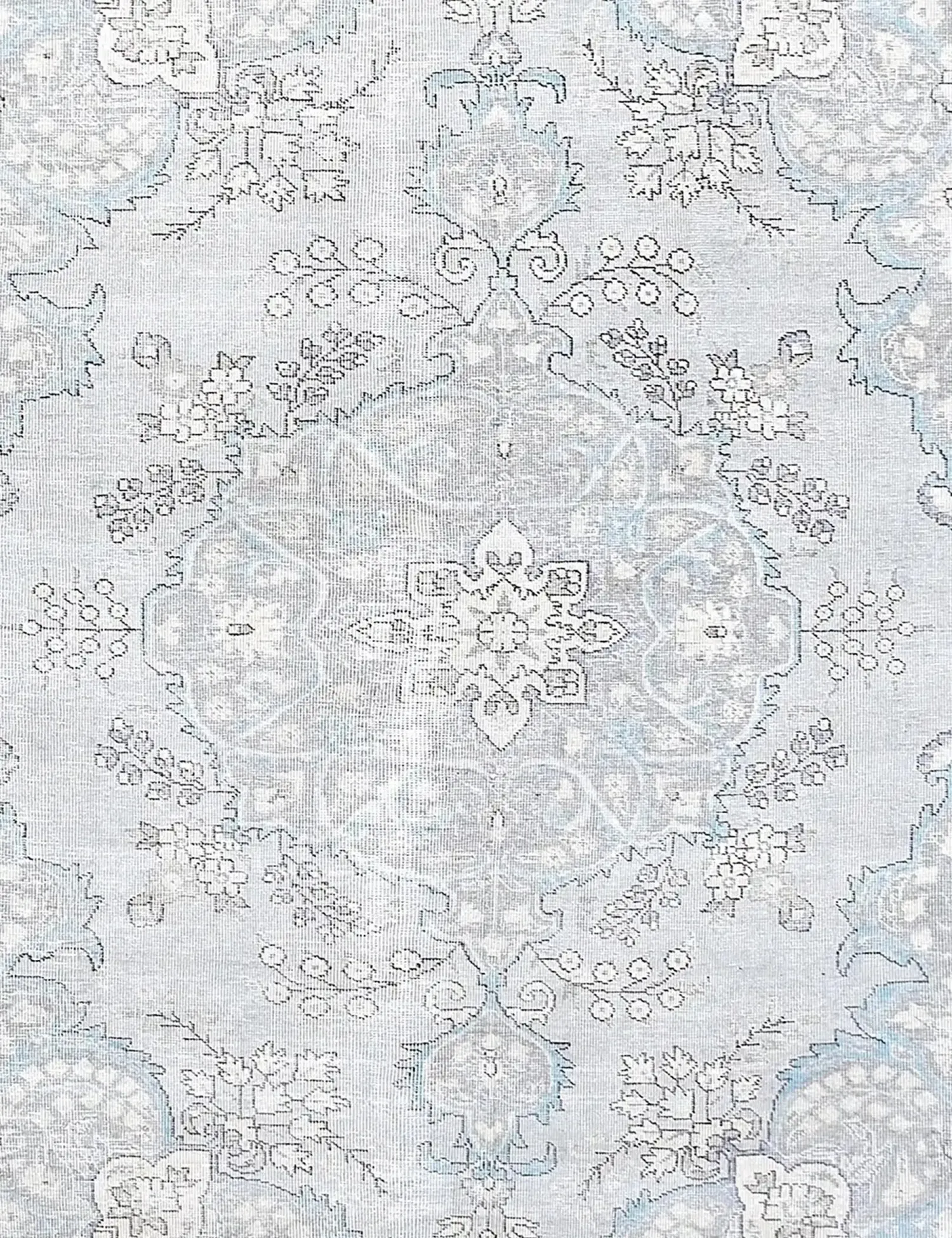 Persian Vintage    <br/>250 x 201 cm