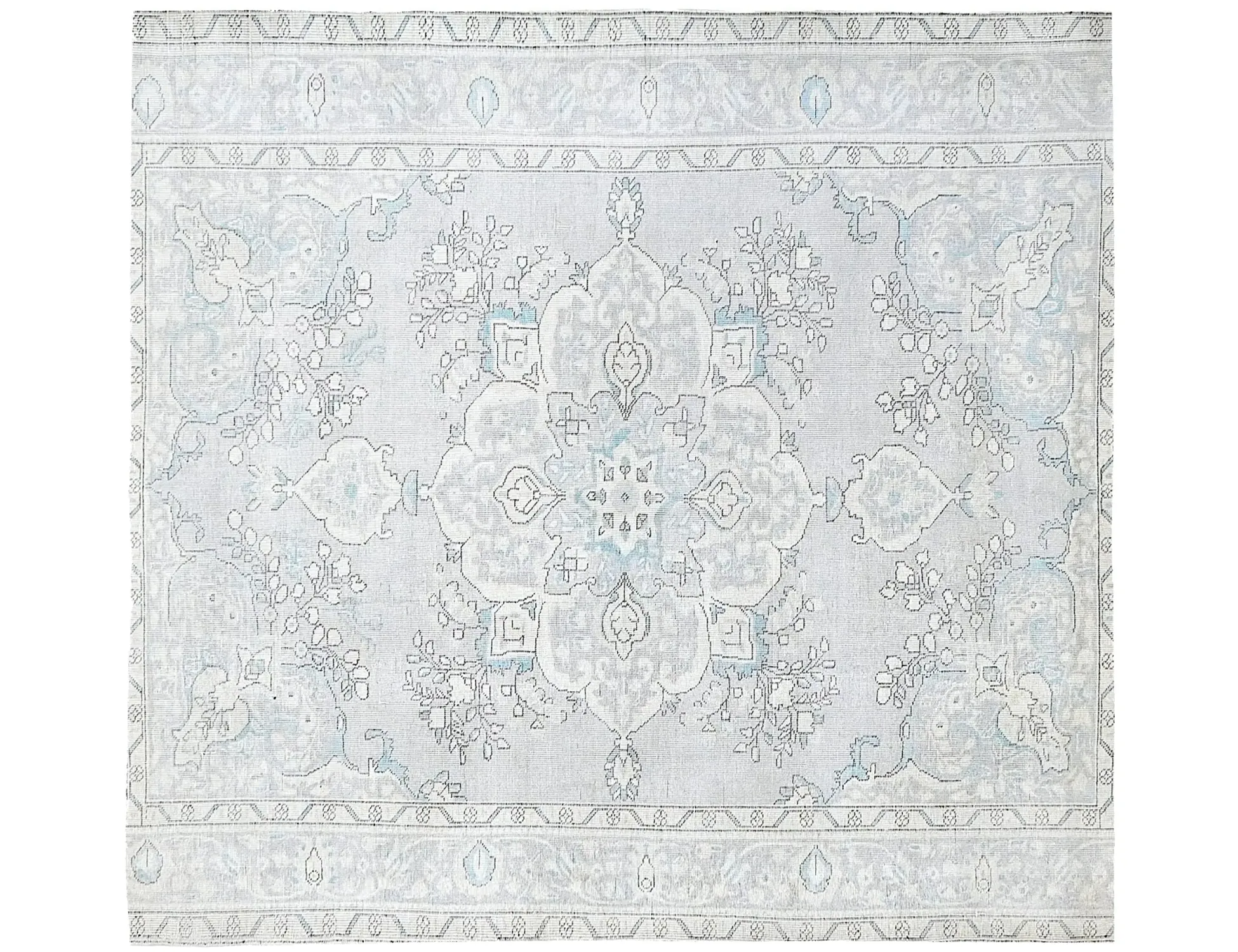 Persian Vintage    <br/>198 x 198 cm