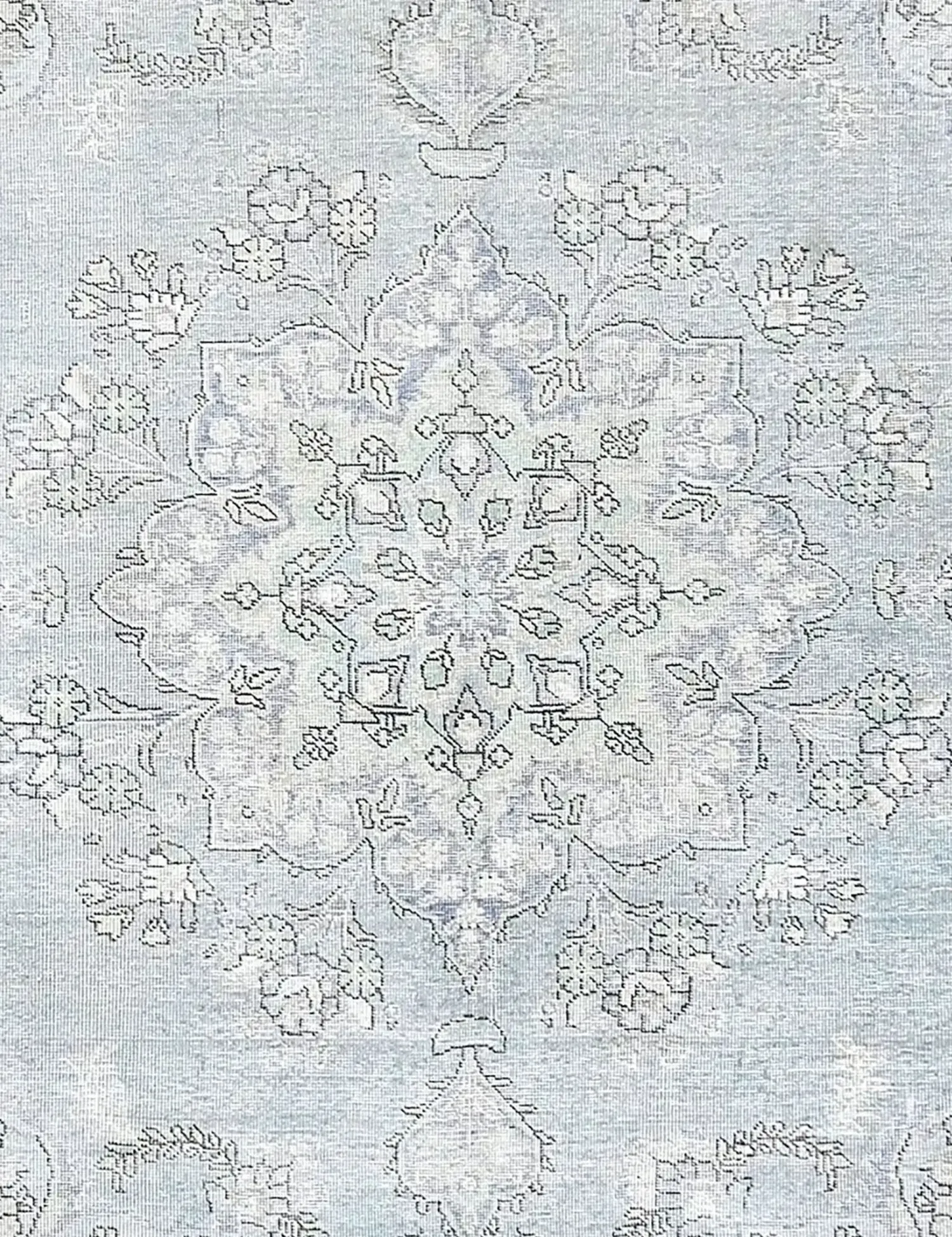Persian Vintage    <br/>204 x 204 cm