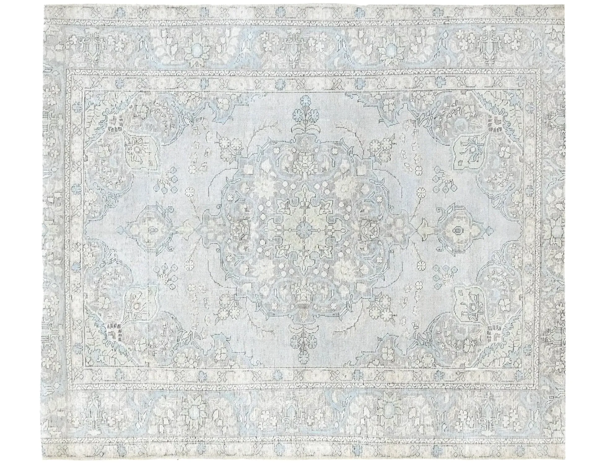Persian Vintage    <br/>250 x 203 cm