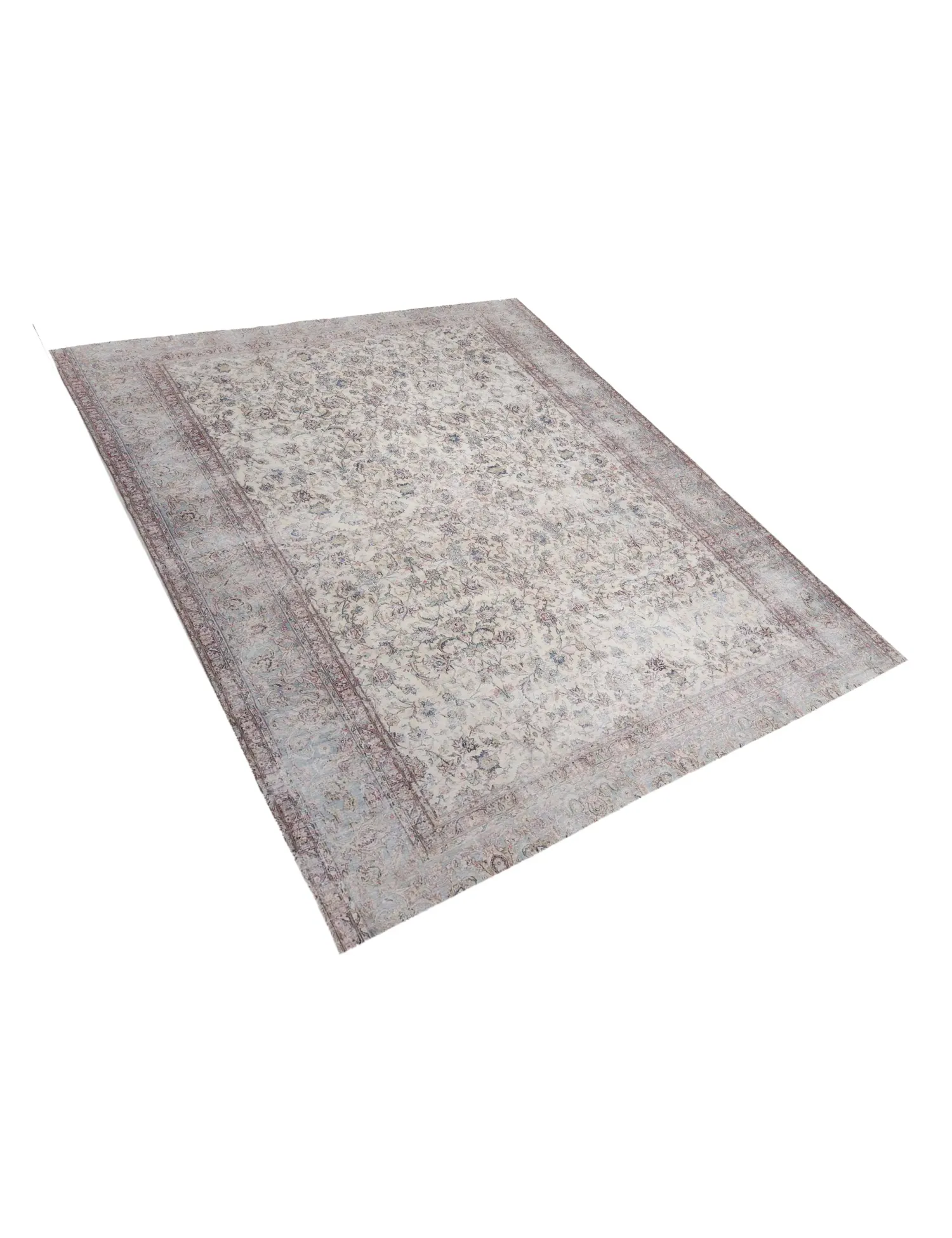 Persian Vintage    <br/>350 x 300 cm