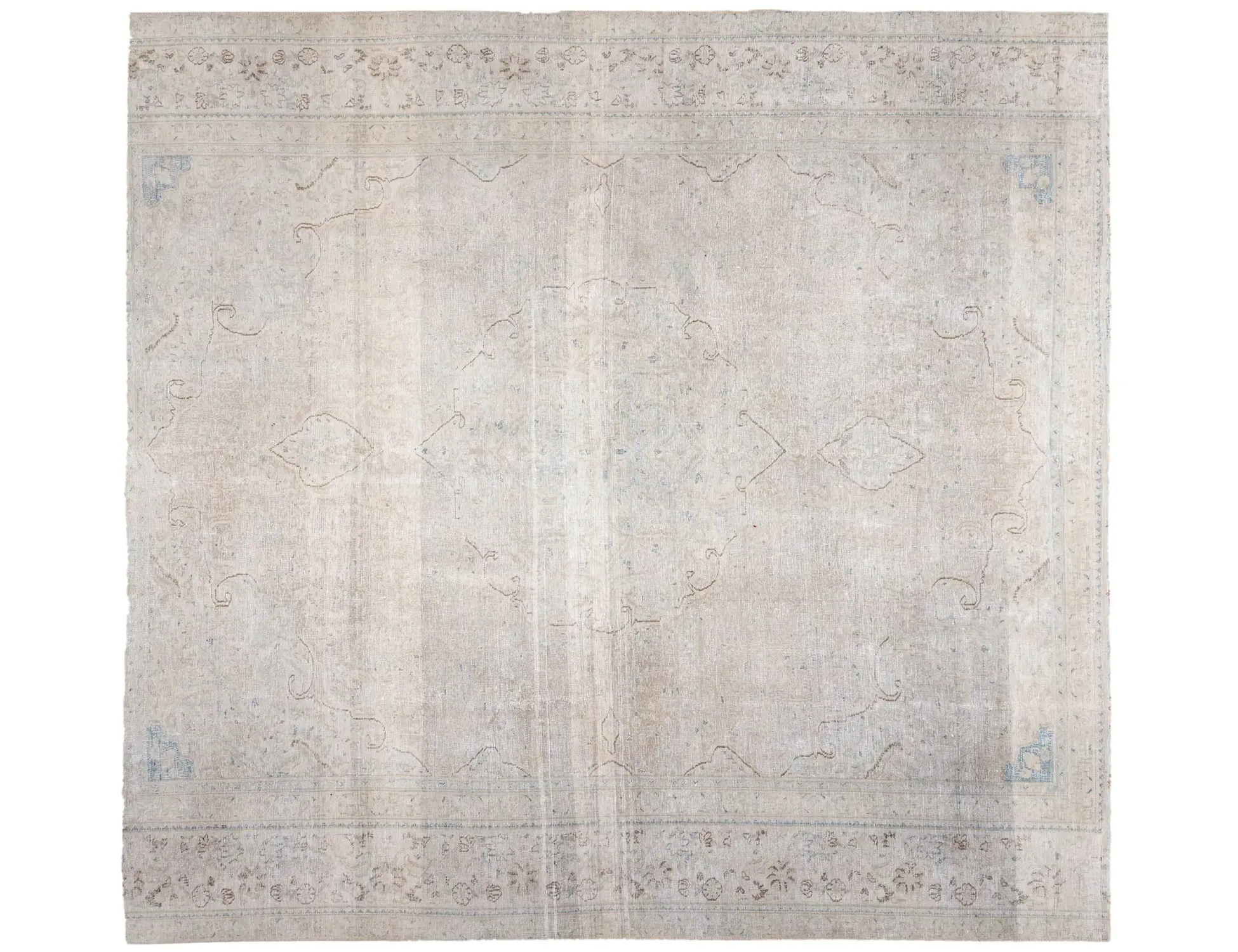 Persian Vintage    <br/>286 x 286 cm