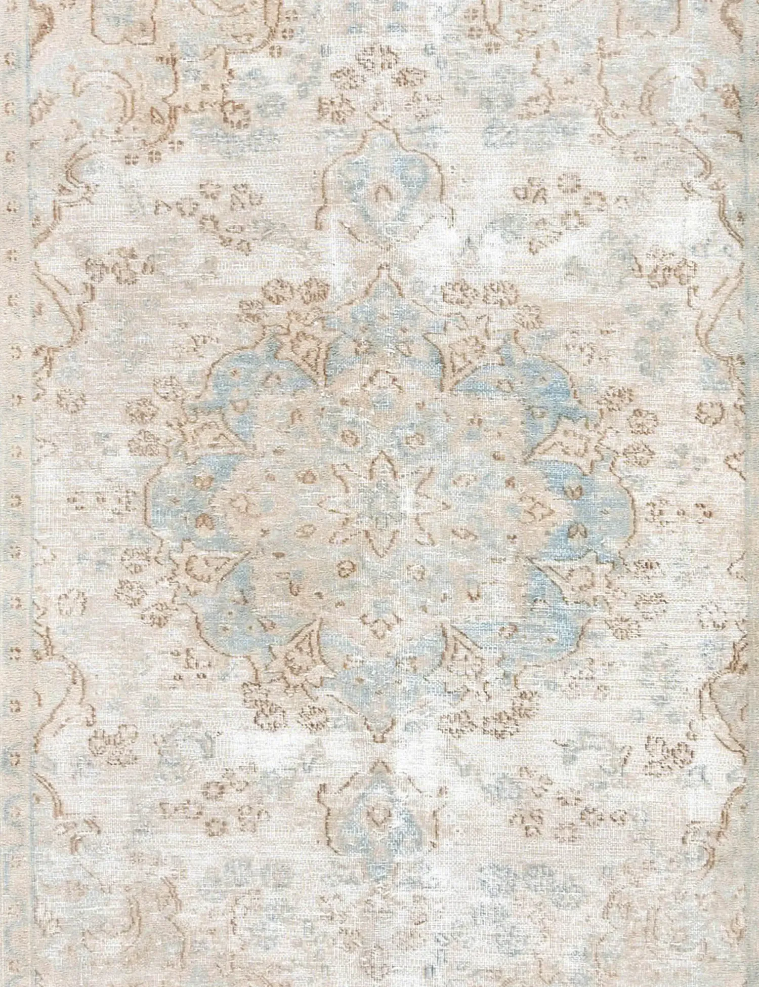 Persian Vintage    <br/>250 x 196 cm