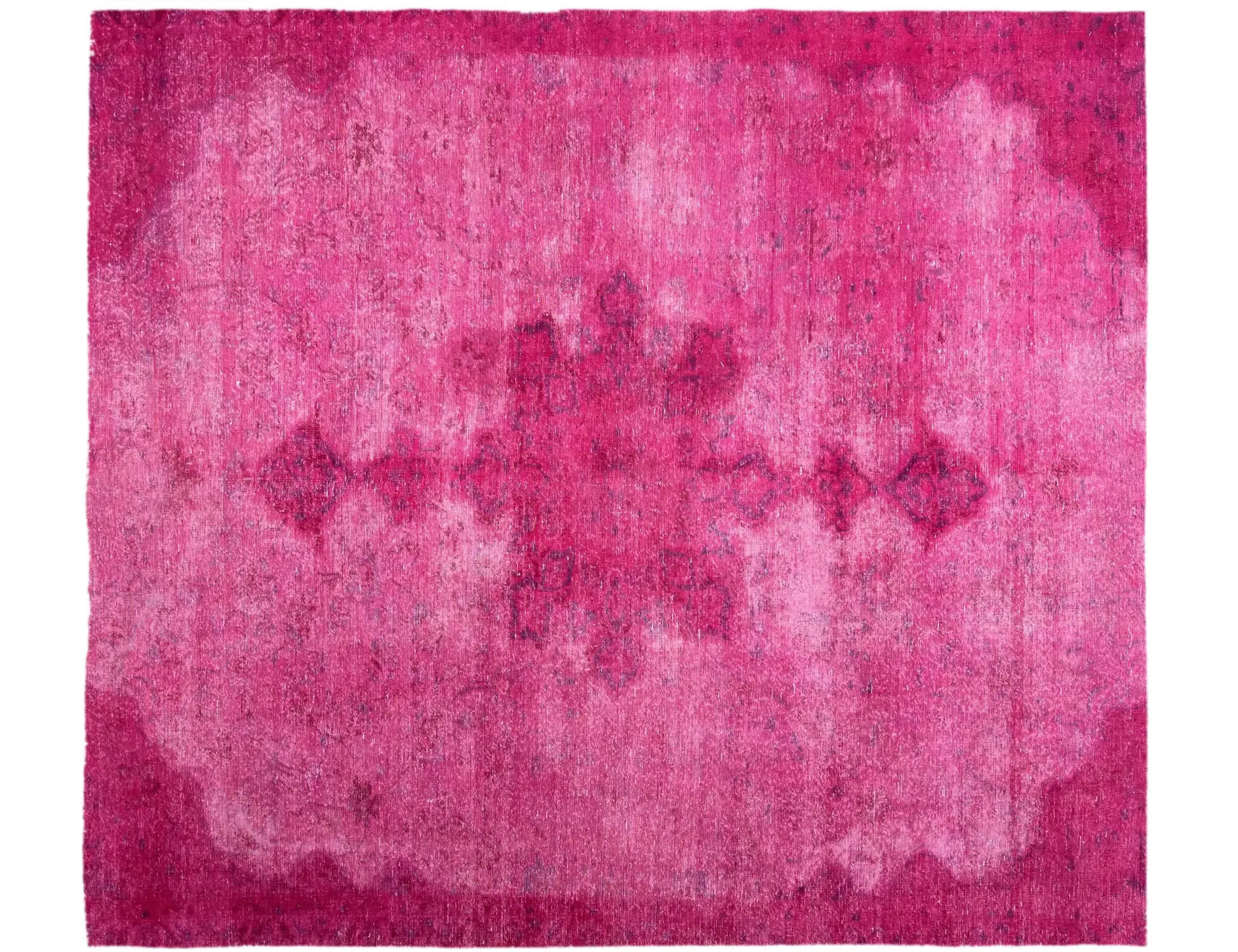 Persian Vintage    <br/>250 x 205 cm