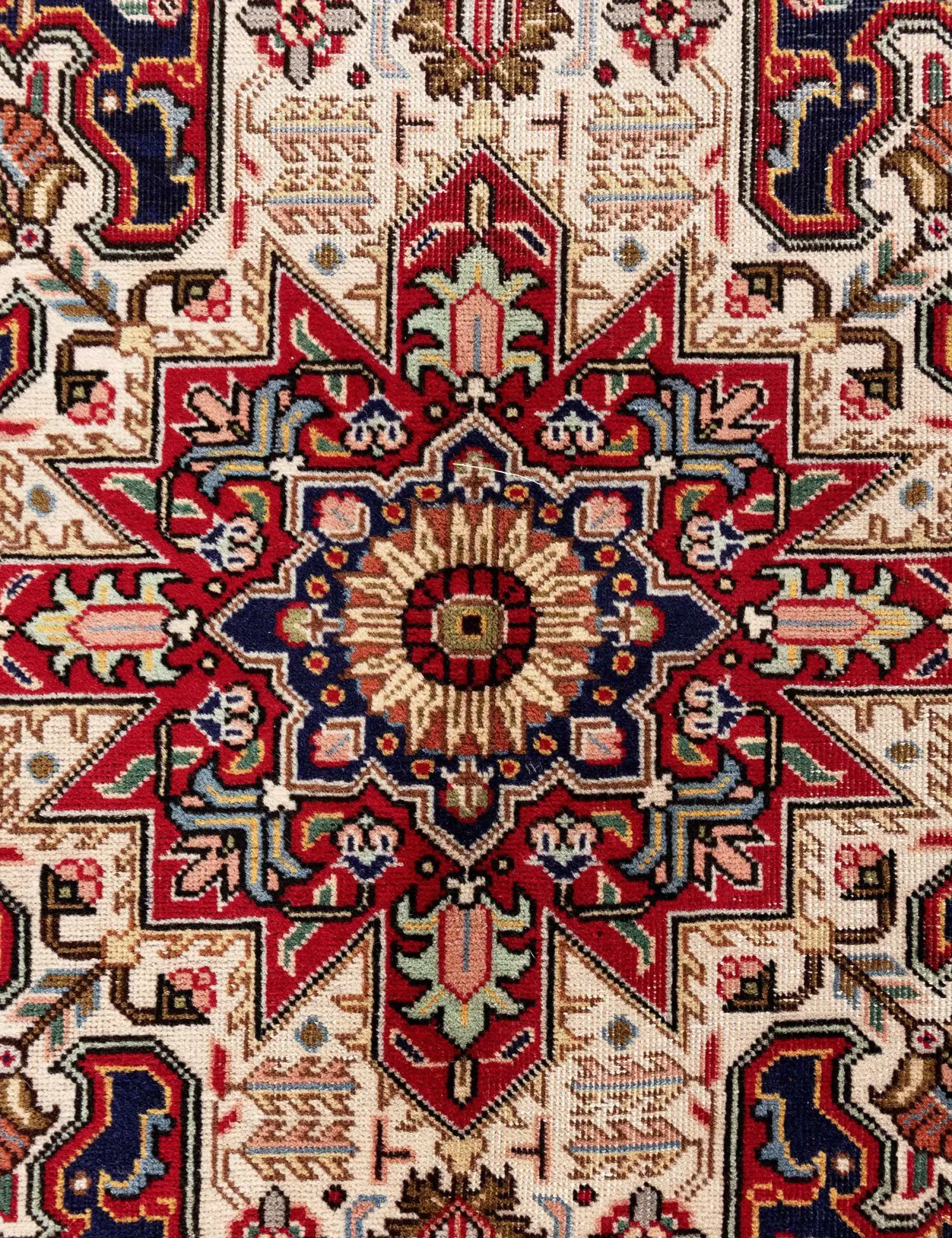 Tabriz Patina  <br/>395 x 295 cm