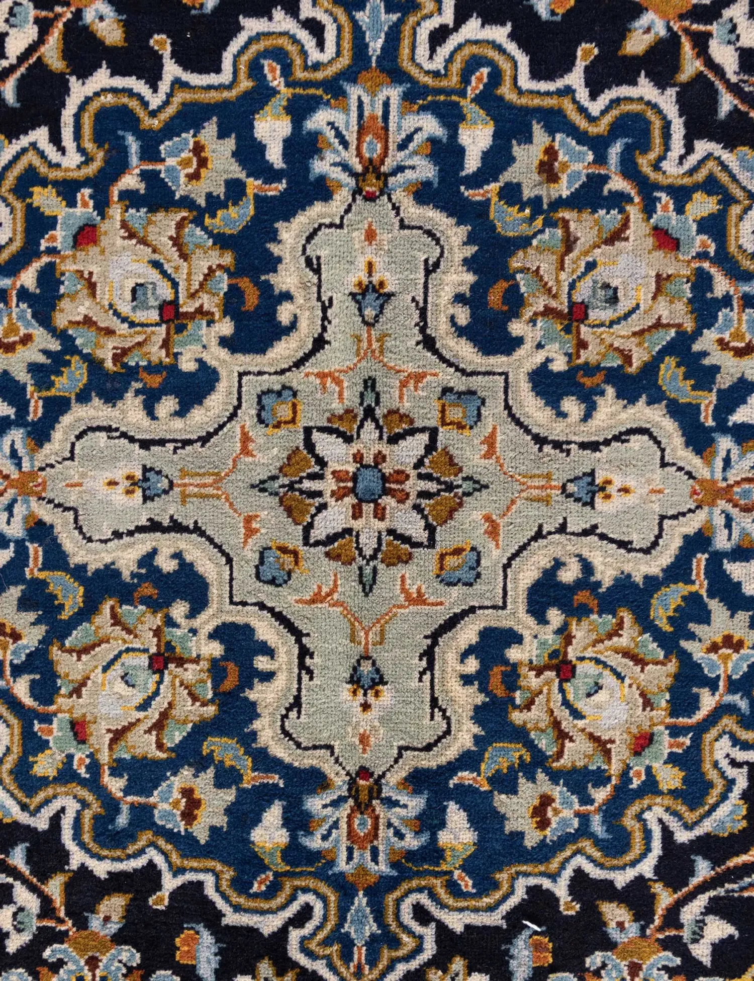 Ardakan Patina  <br/>383 x 260 cm