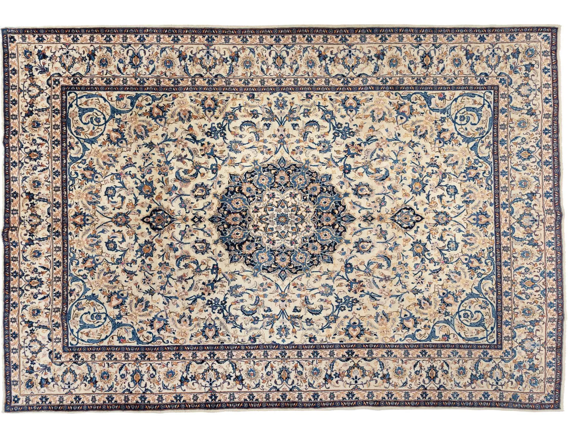Kashmar Patina  <br/>385 x 298 cm