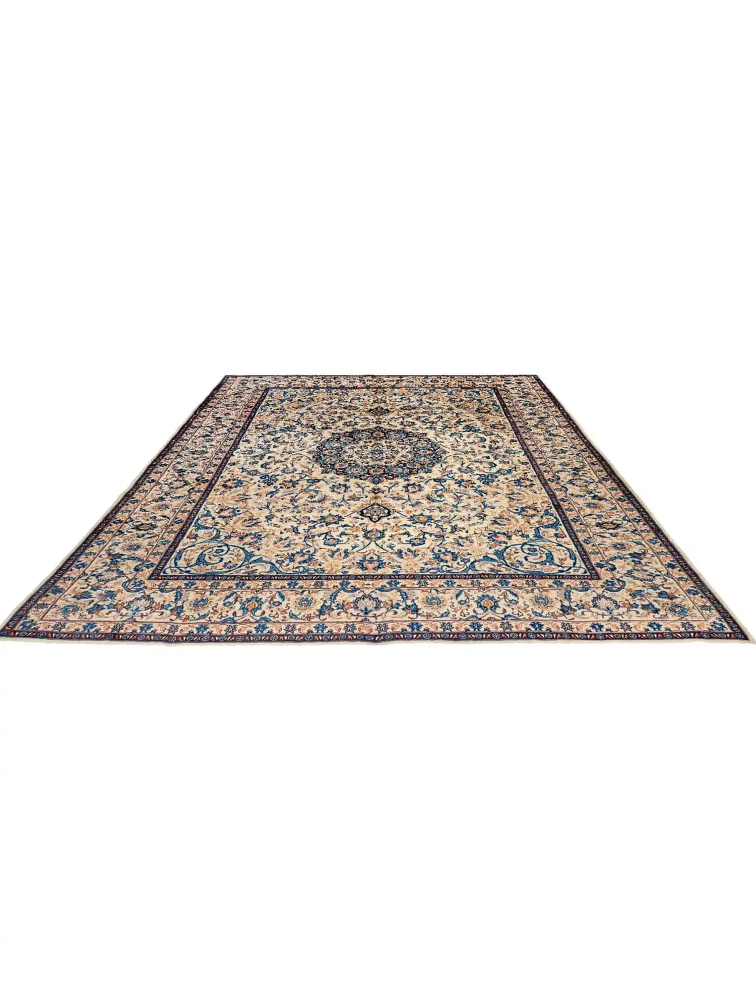 Kashmar Patina  <br/>385 x 298 cm
