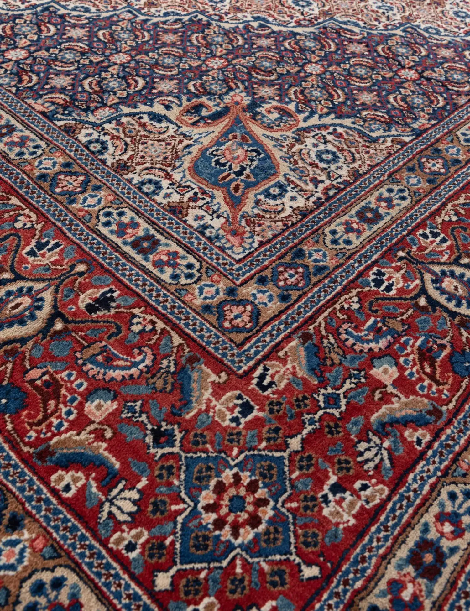 Moud Patina  <br/>385 x 294 cm