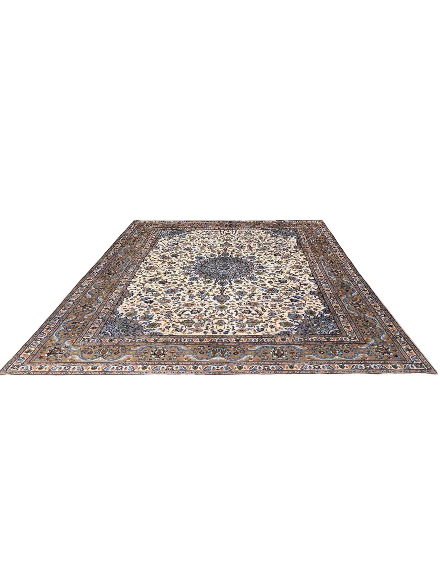 Kashmar Patina  <br/>390 x 288 cm