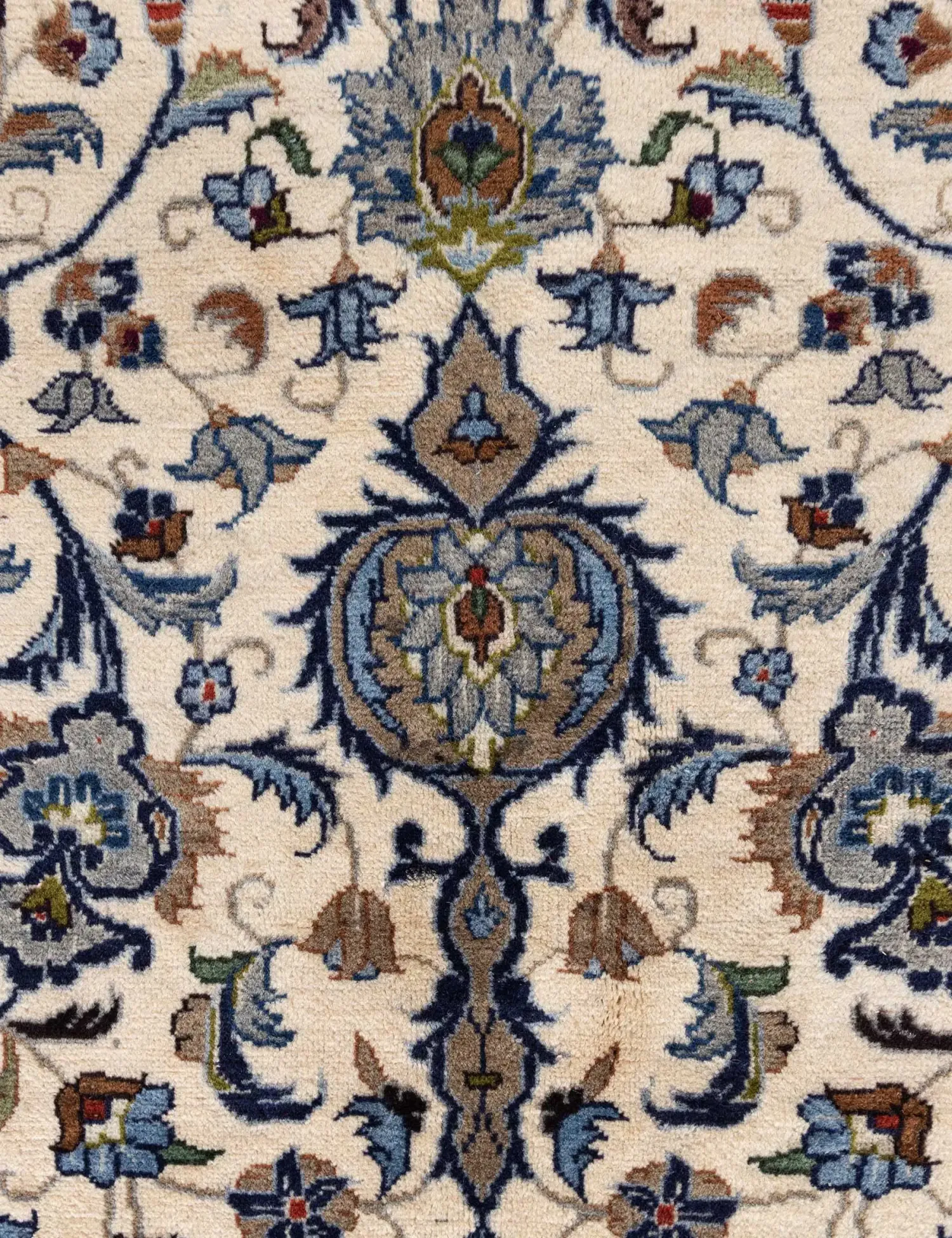 Kashmar Patina  <br/>390 x 288 cm