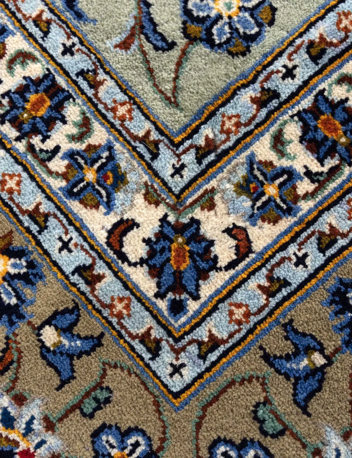 Kashan Patina  <br/>369 x 269 cm