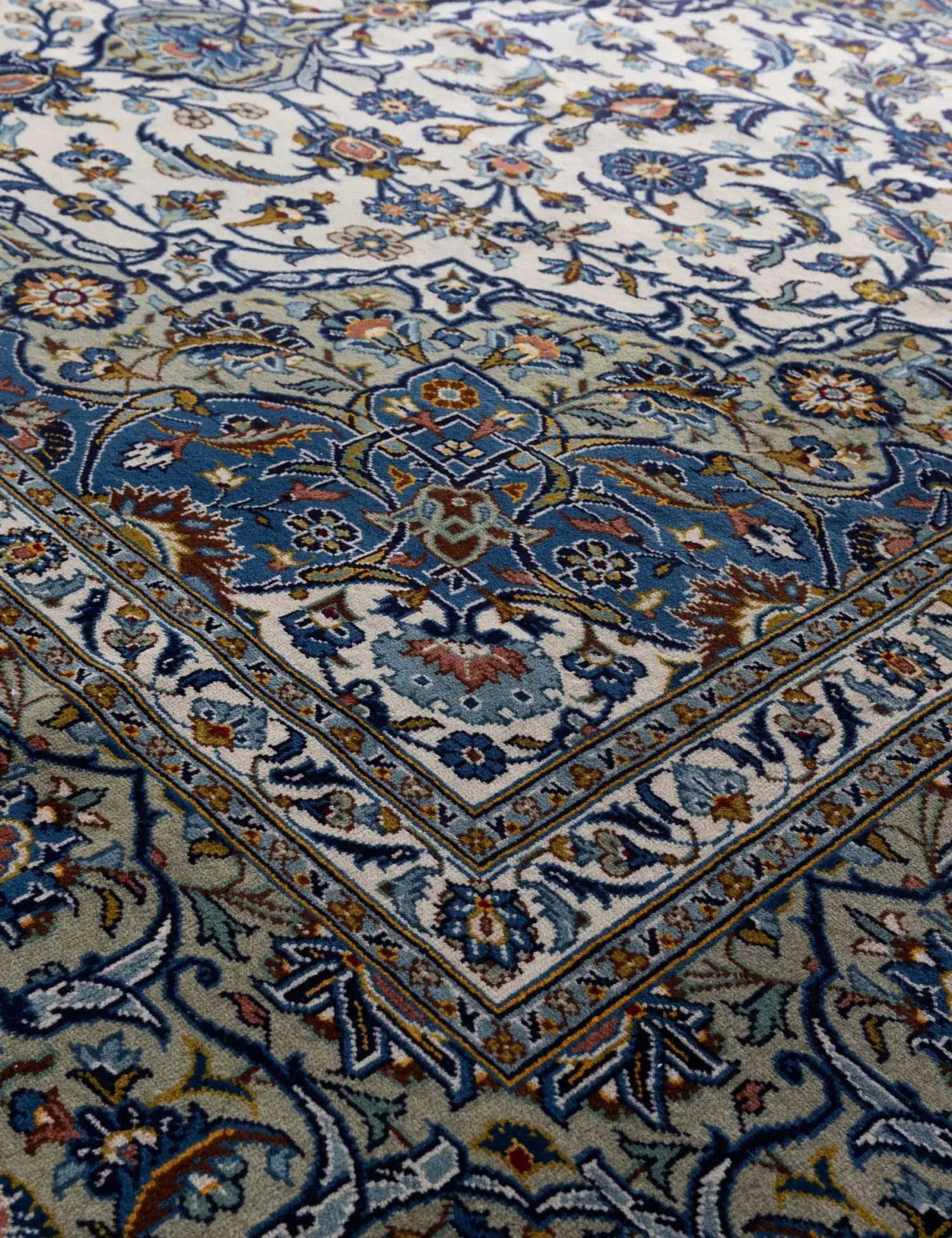 Kashan Patina  <br/>425 x 292 cm