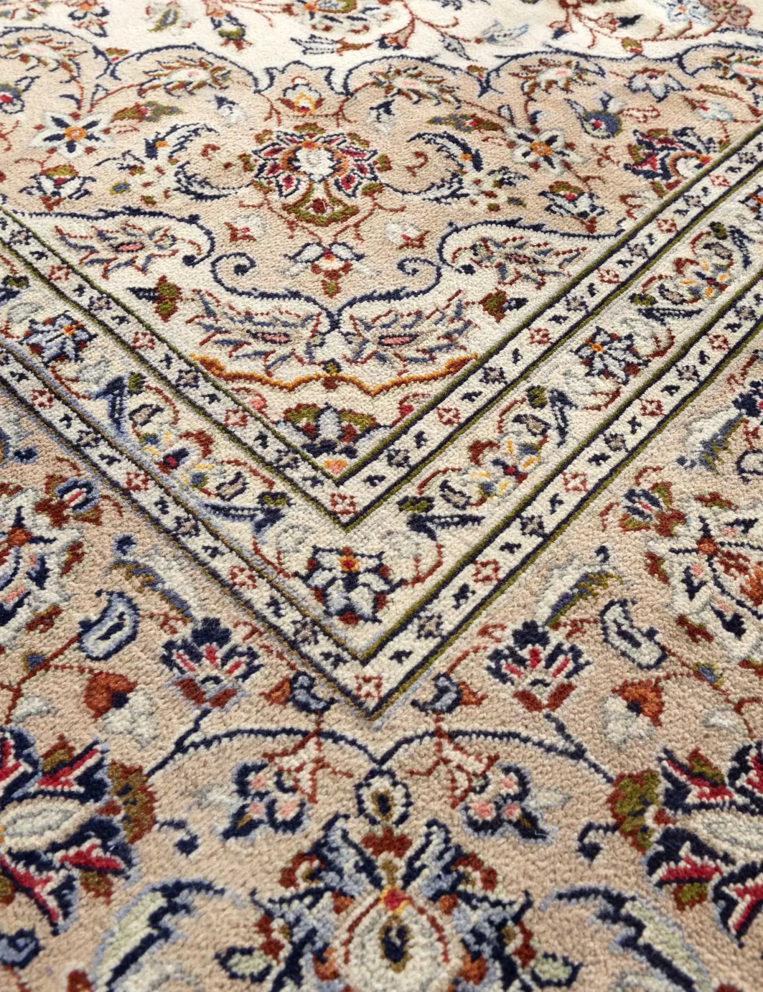 Kashan Patina  <br/>333 x 245 cm