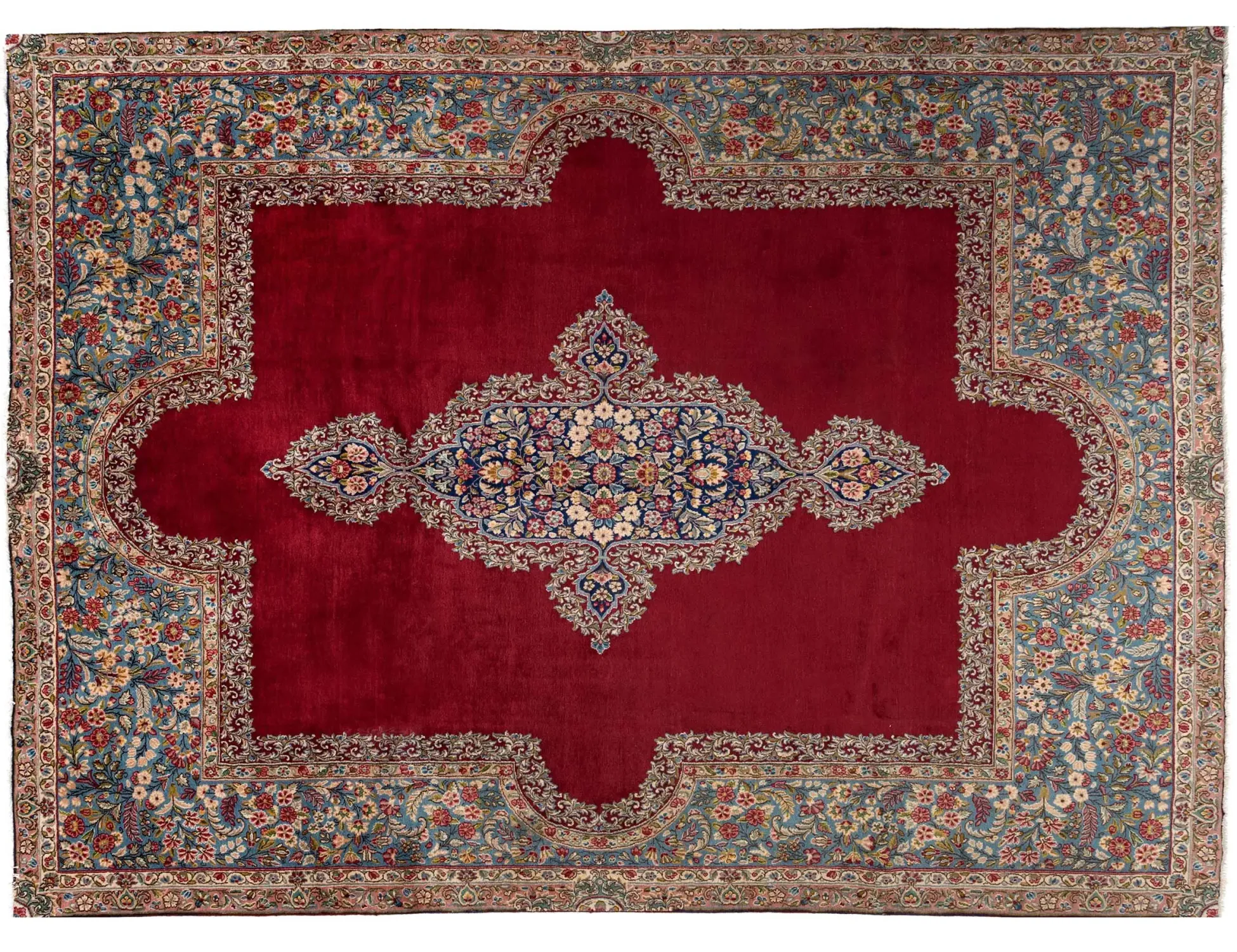 Kerman  <br/>326 x 248 cm