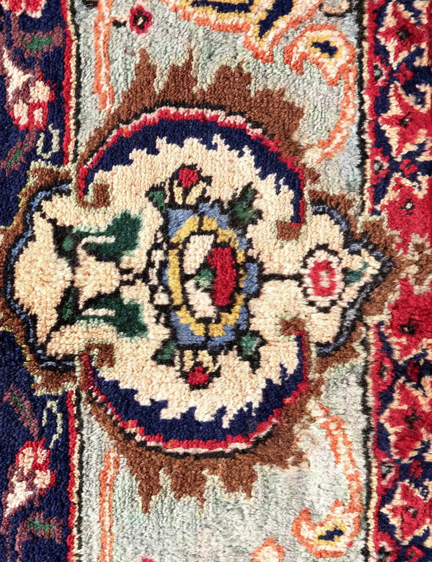 Tabriz  <br/>262 x 210 cm
