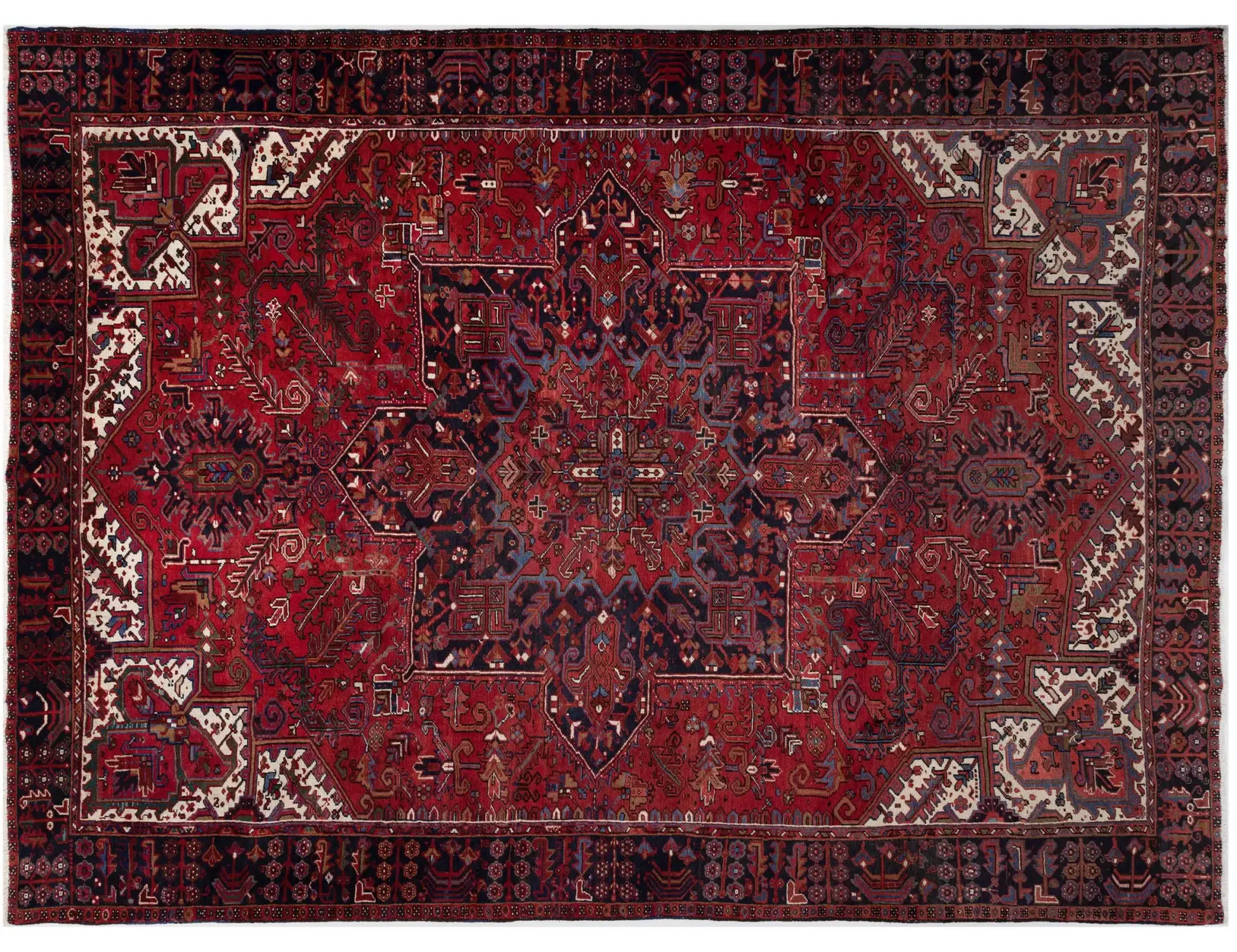 Heriz  <br/>386 x 302 cm