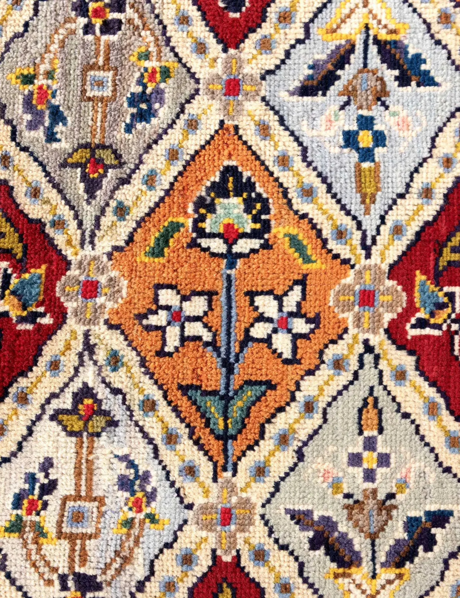 Tabriz Patina  <br/>274 x 173 cm
