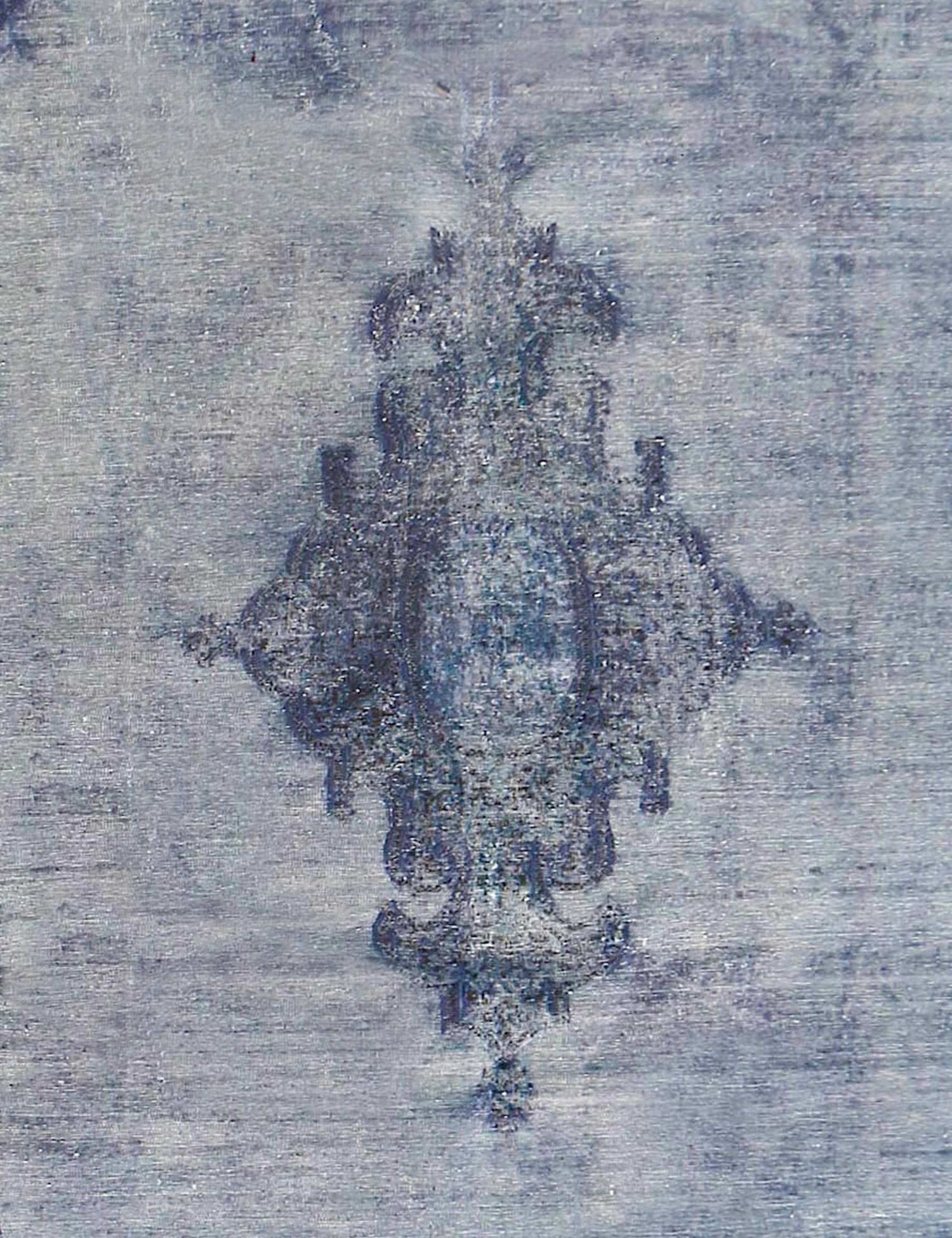 Vintage    <br/>463 x 305 cm