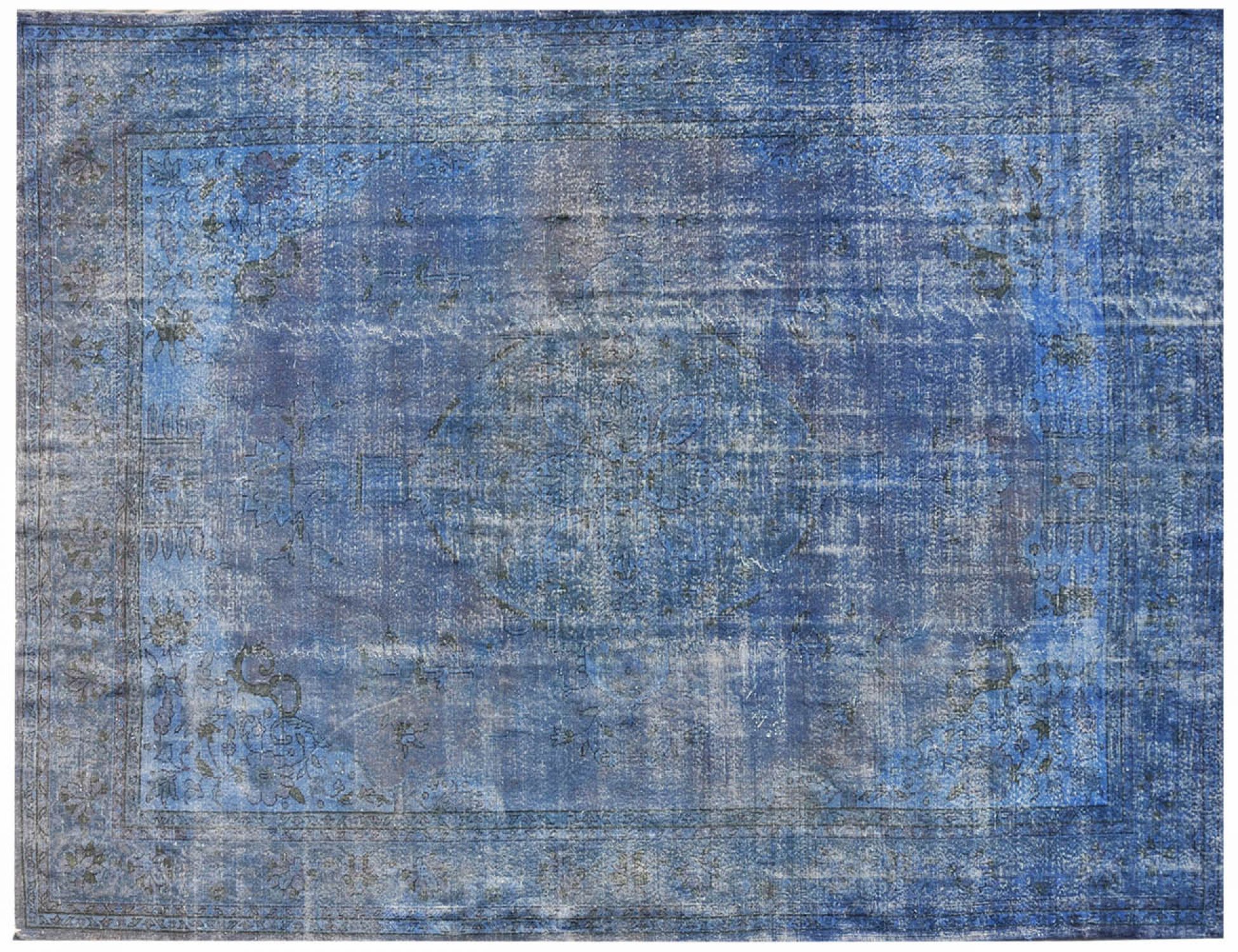 Vintage    <br/>388 x 261 cm