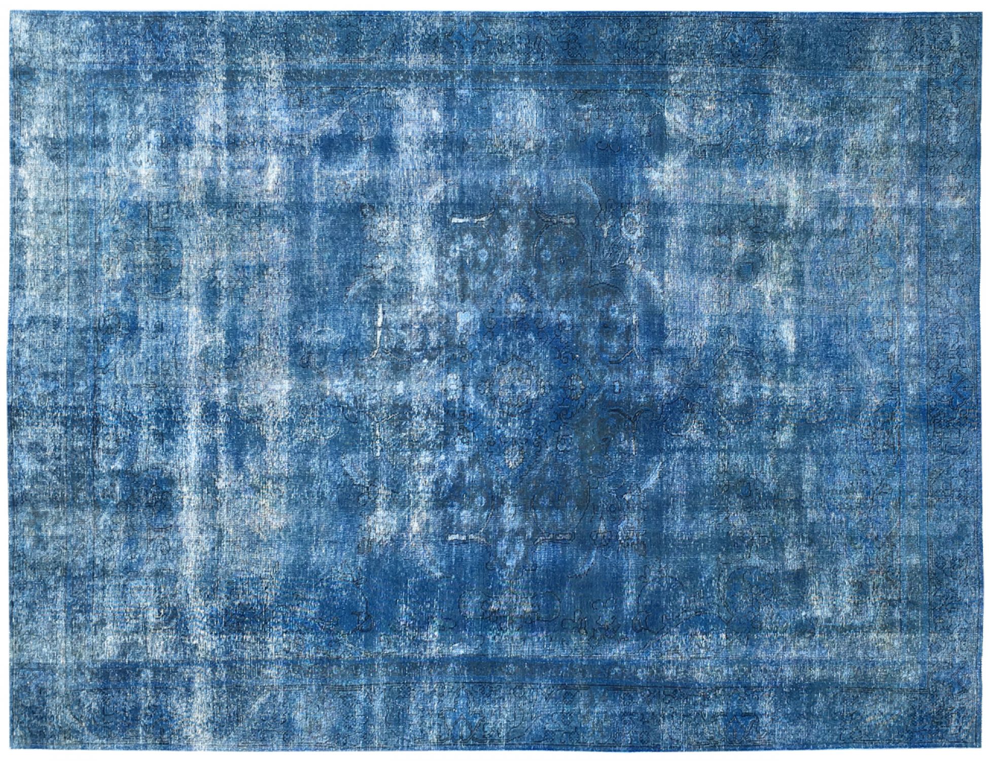 Vintage    <br/>369 x 271 cm